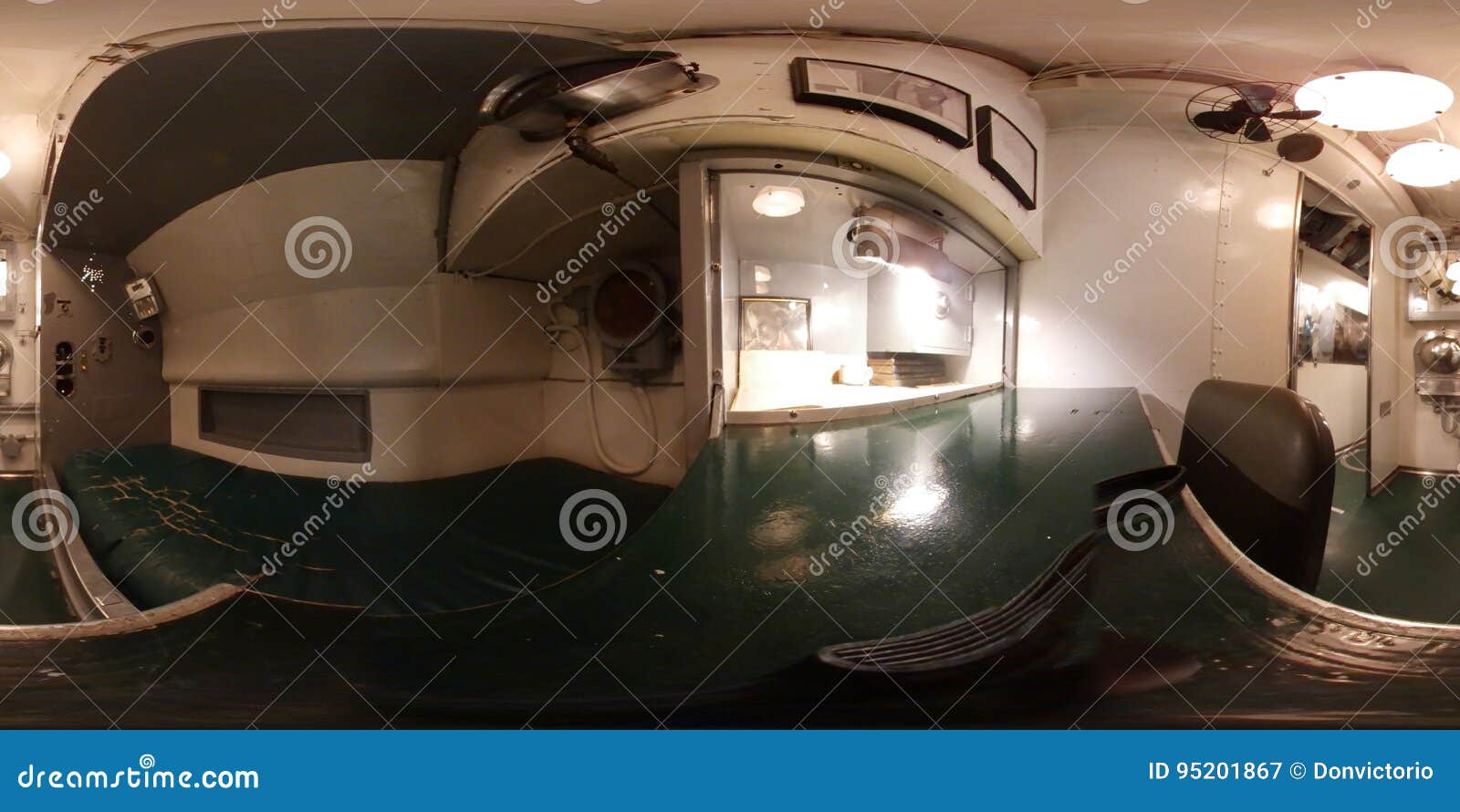 Mobile May 12 Submarine Uss Drum 360 Vr View Inside Of