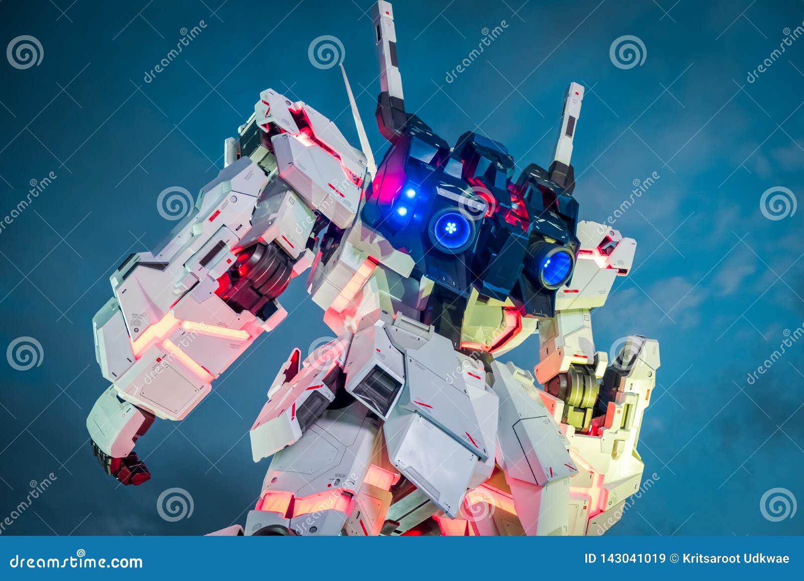 Mobile Suit RX-0 Unicorn Gundam at Diver City Tokyo Plaza in Odaiba Area,  Tokyo. Editorial Stock Image - Image of attraction, anime: 143041019