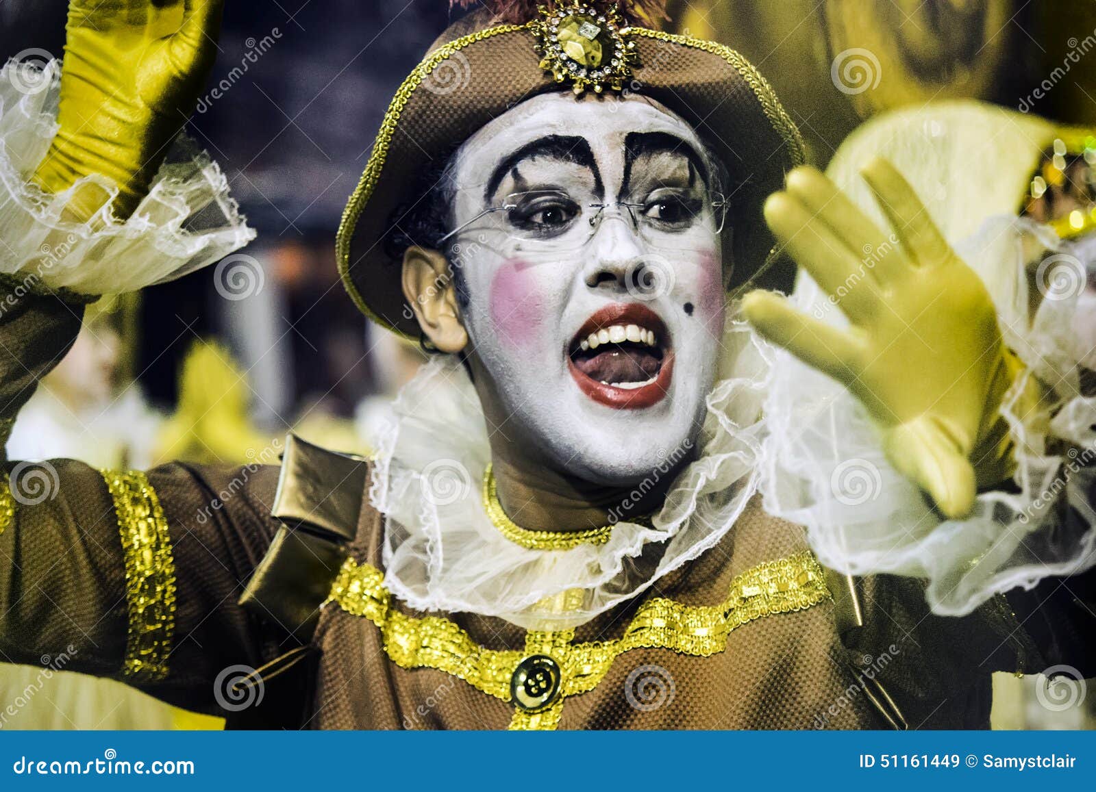 Mocidade Alegre - Carnaval - São <b>Paulo, Brasil</b> - 2015 Editorial Stock Image - mocidade-alegre-carnaval-paulo-brasil-samba-dancers-costume-parading-samba-school-held-sambodromo-do-51161449
