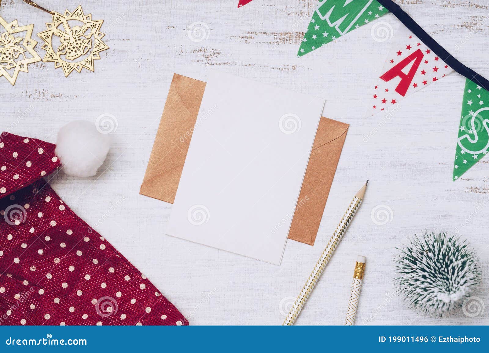 Download Mockup Blank Christmas Card And Gold Brown Envelope With ...