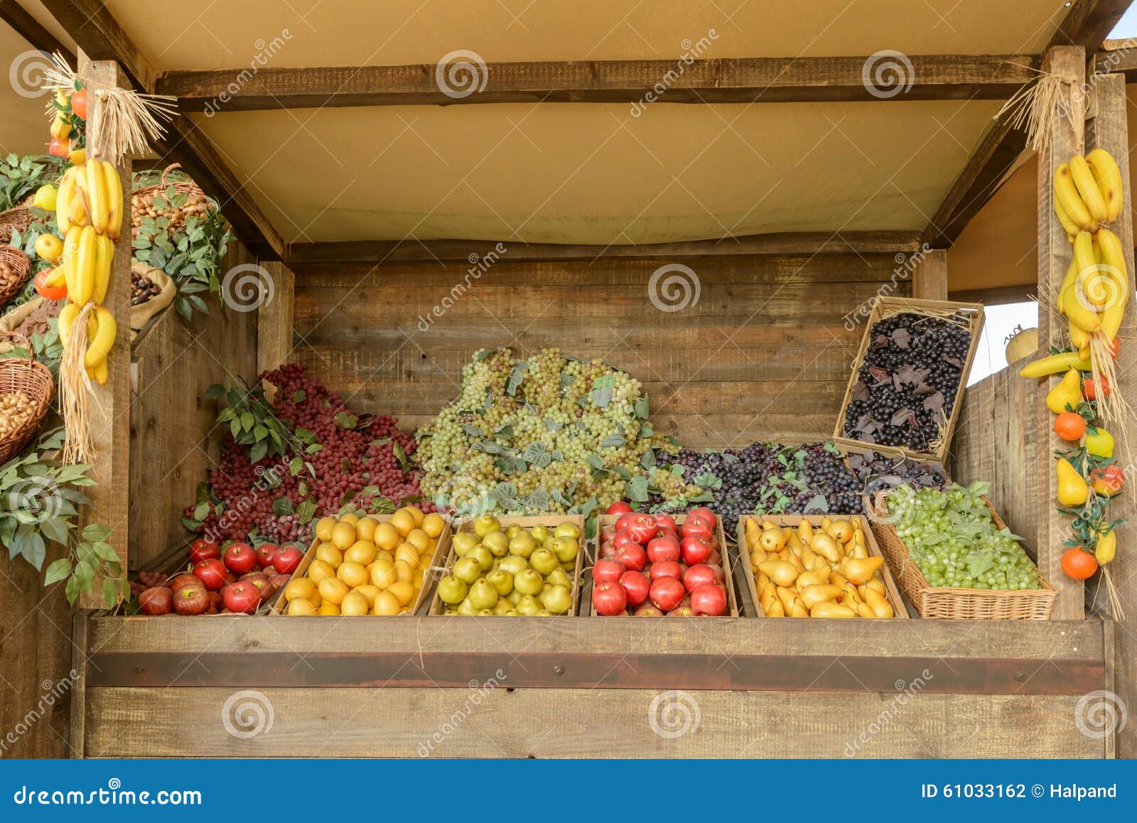 Download Mockup Of Fruit Food On Decumano , EXPO 2015 Milan Editorial Photography - Image of europe ...