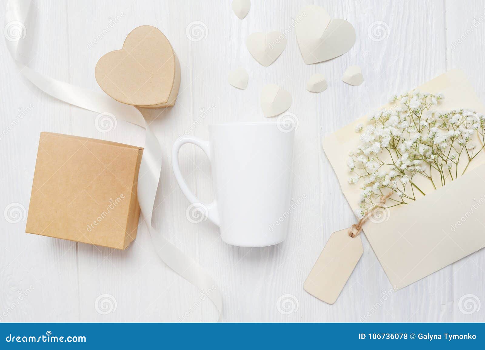 Download Mockup For St. Valentine`s Day Greeting Card Letter In ...