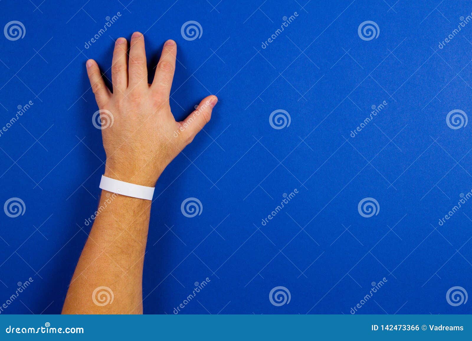Download Mockup Template Blank Paper Wristband, Bracelet On Man Arm ...
