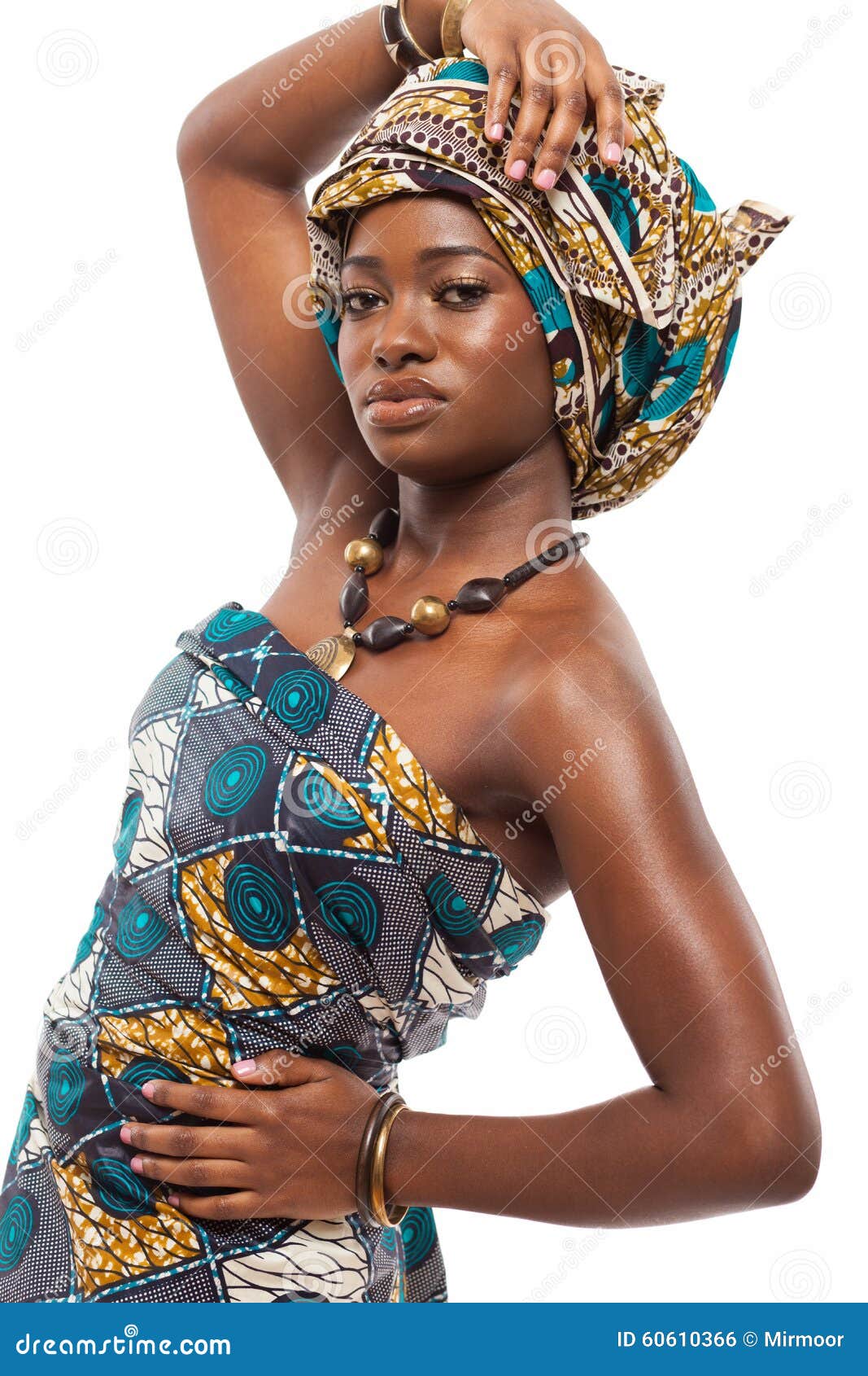 model traditionnel africain