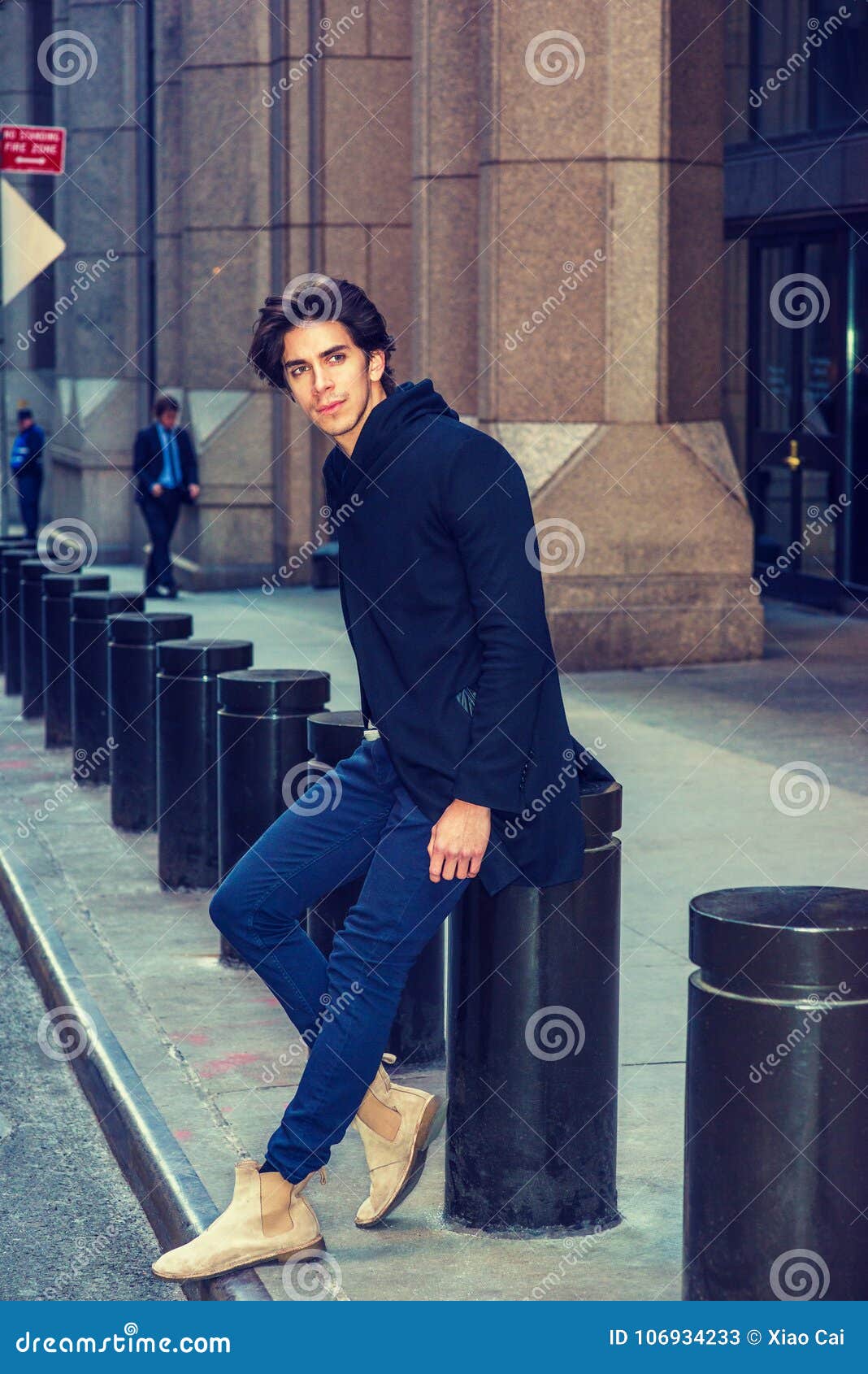 Moda Casual De La Calle Americana Del Hombre En Nueva York Imagen