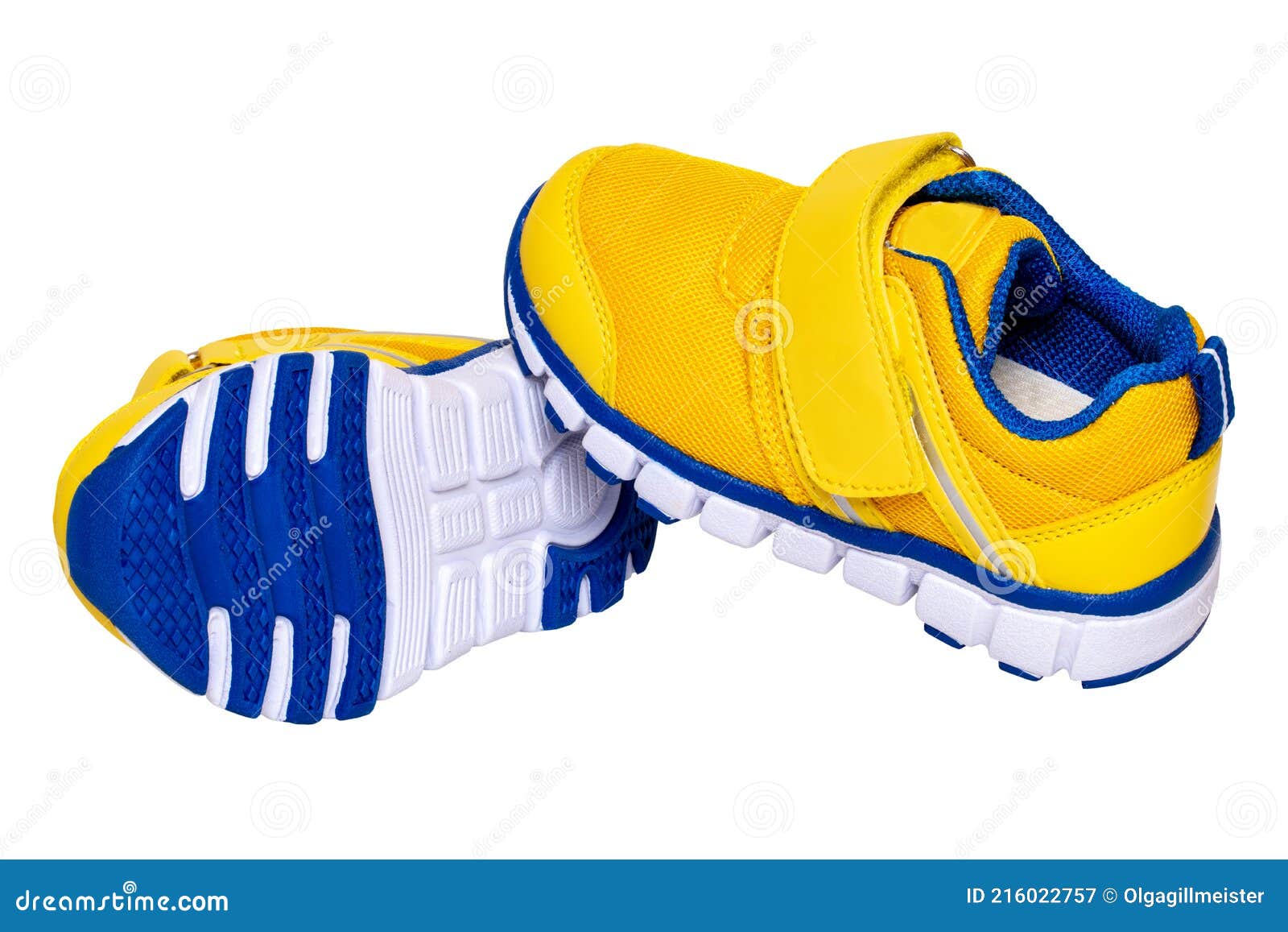 Moda De Zapatos Para Niños. Primer Plano De Un Par De Zapatillas De Deporte  De Niño Azul Amarillo O Zapatos Deportivos Aislados so Imagen de archivo -  Imagen de rojo, objeto: 216022757