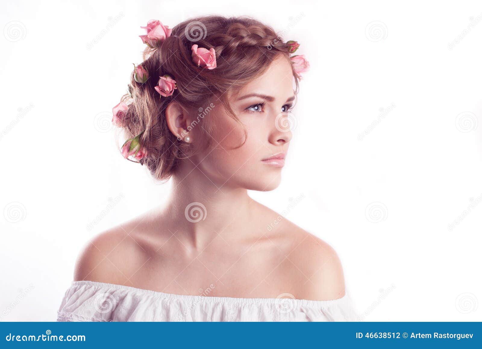 model with floral delicate hairstyle