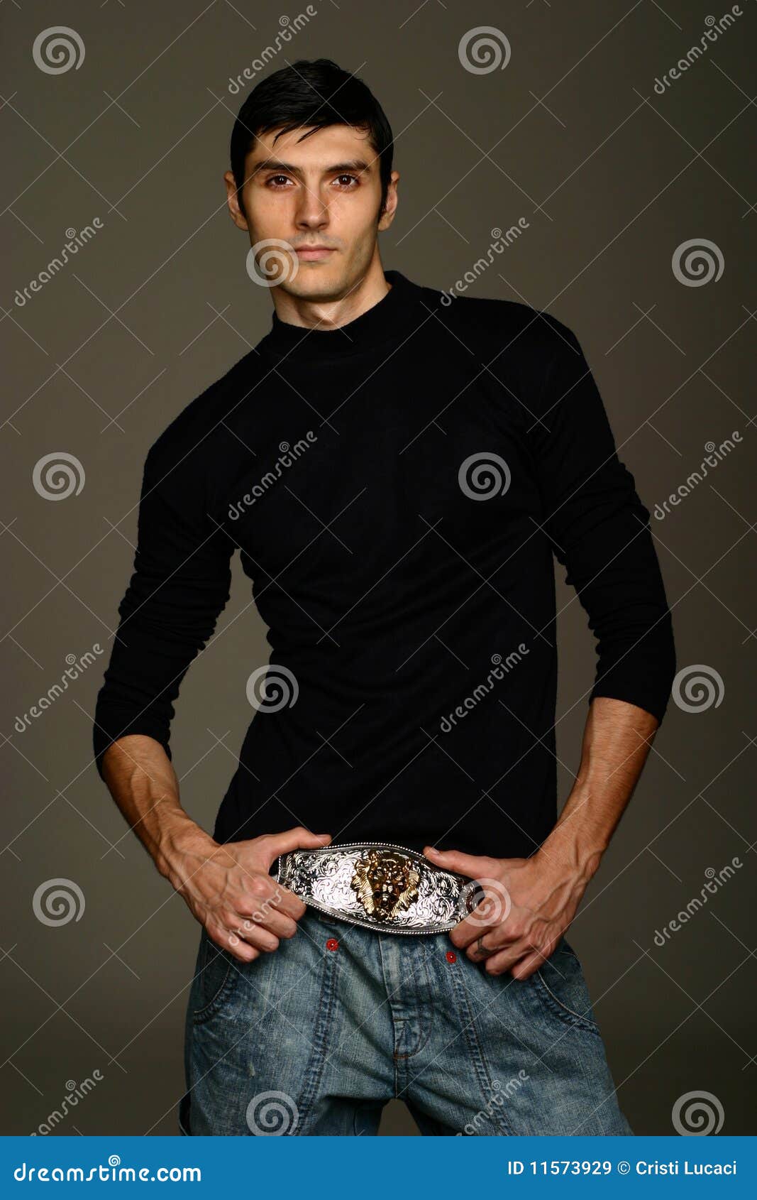 oversized belt buckle
