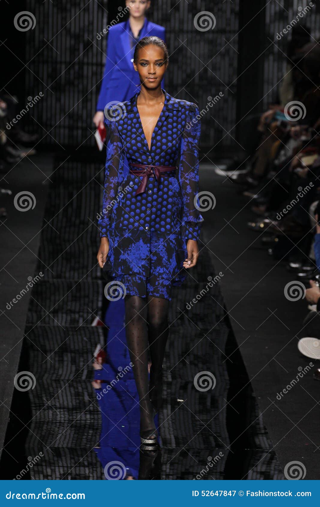 Model Leila Nda Walk the Runway at the Diane Von Furstenberg Fashion ...