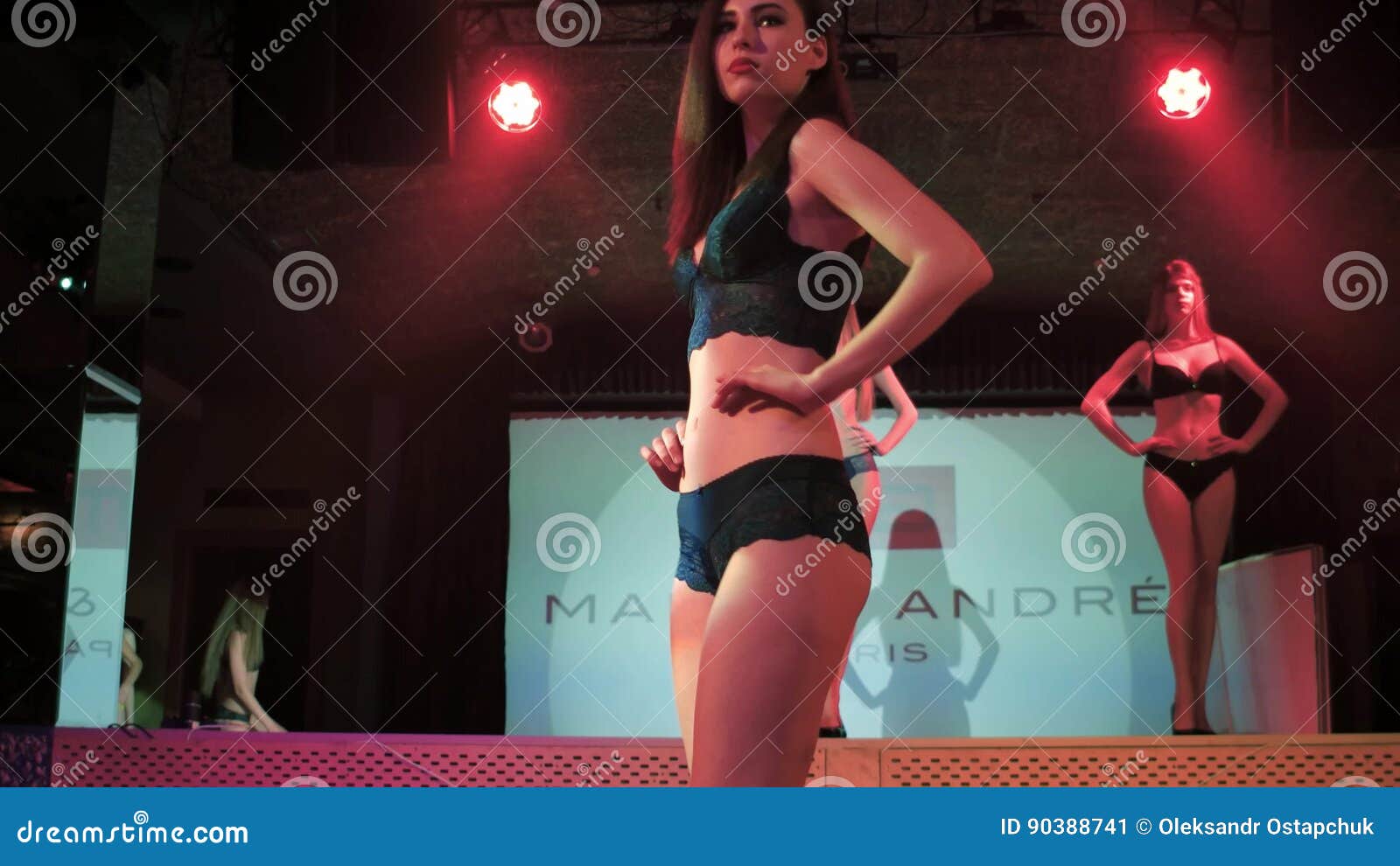 Model in Lingerie, Young Girl Walking on Runway in Green Lace Underwear,  Fashion Show Stock Video - Video of beauty, design: 90388741