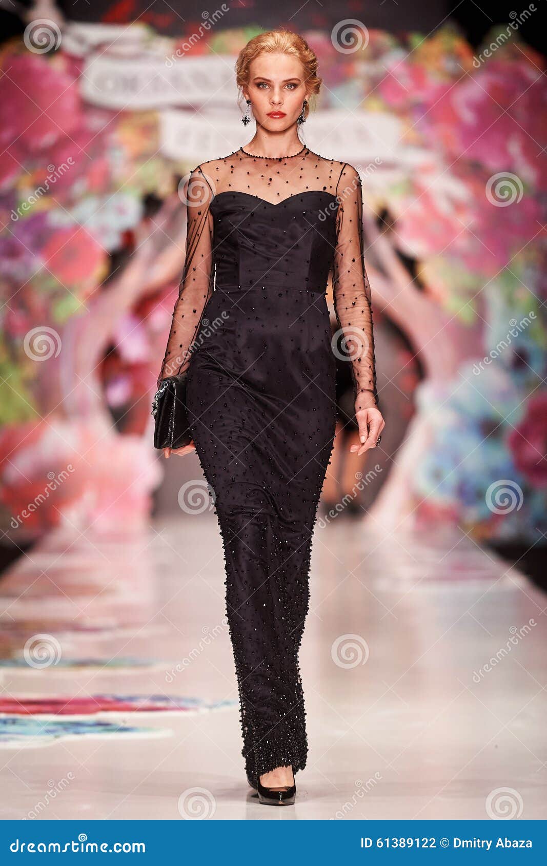 A Model Walks on the OKSANA FEDOROVA Catwalk Editorial Photography ...