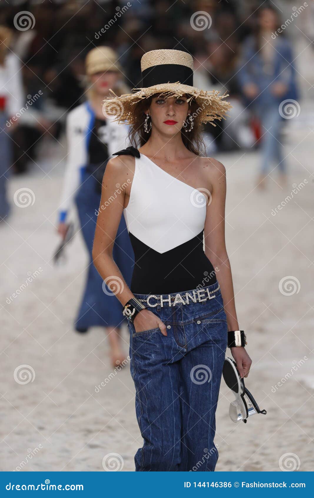 A Model Walks The Runway During The Chanel Show As Part Of ...