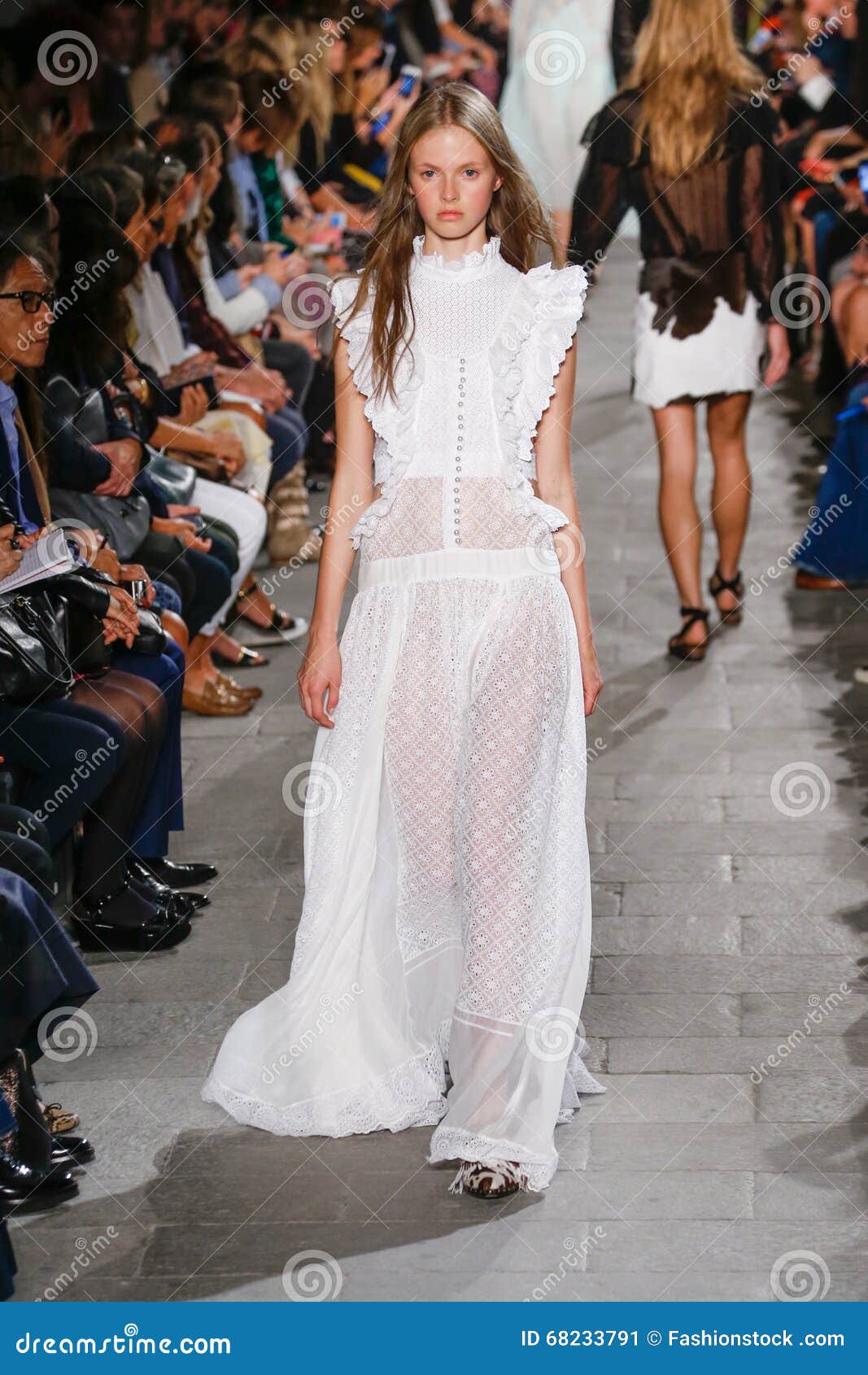 A Model Walks the Runway during the Philosophy Di Lorenzo Serafini ...