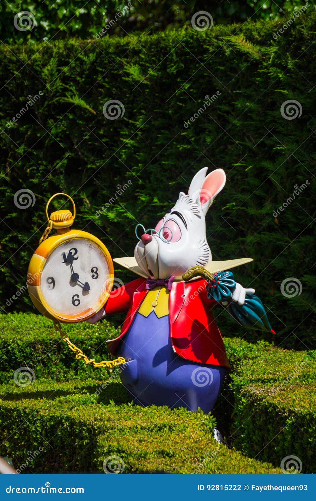 disney alice in wonderland characters rabbit