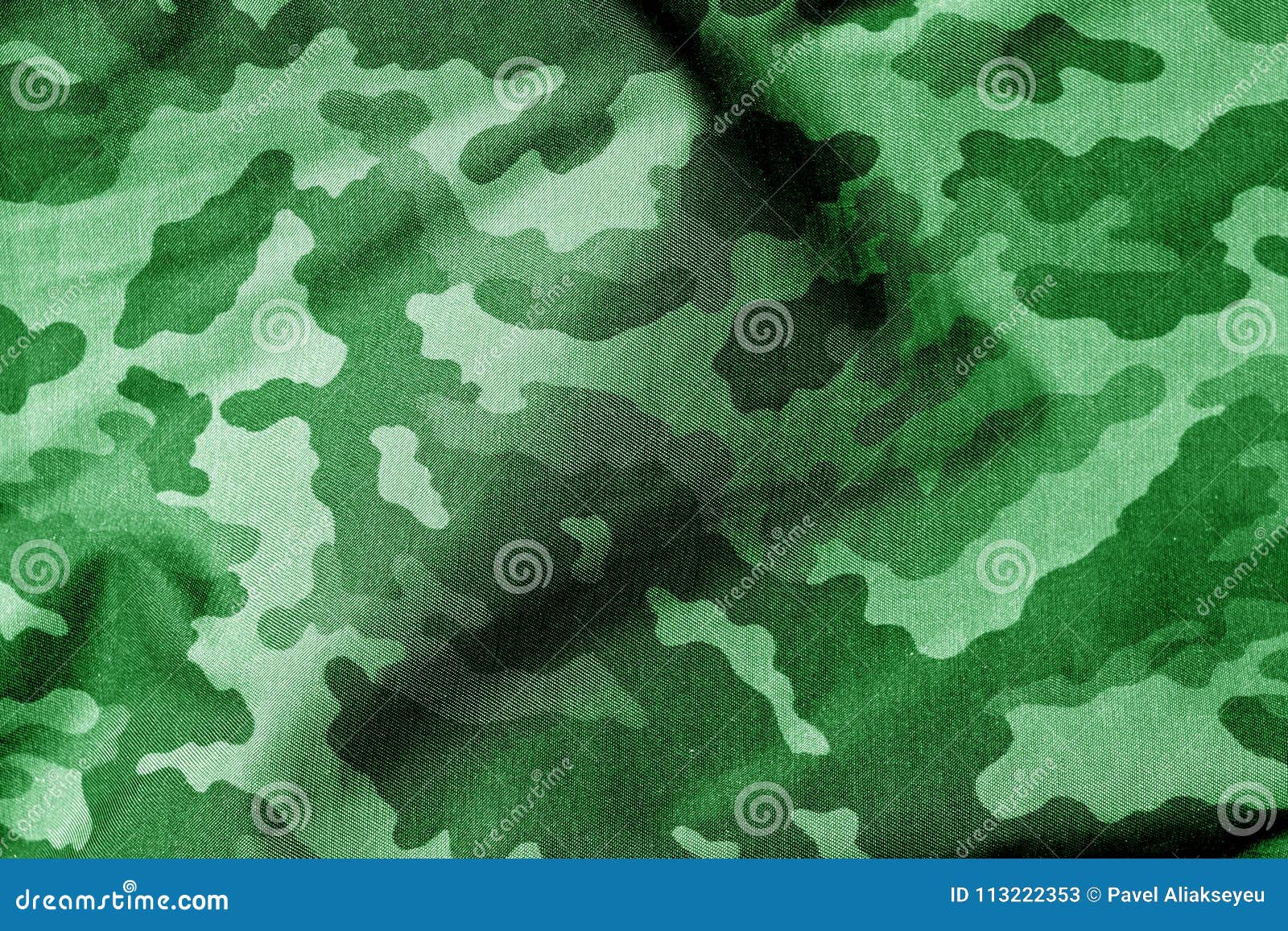 conversacion caja de cartón El actual Modelo Del Uniforme Militar En Tono Verde Imagen de archivo - Imagen de  textura, camuflaje: 113222353