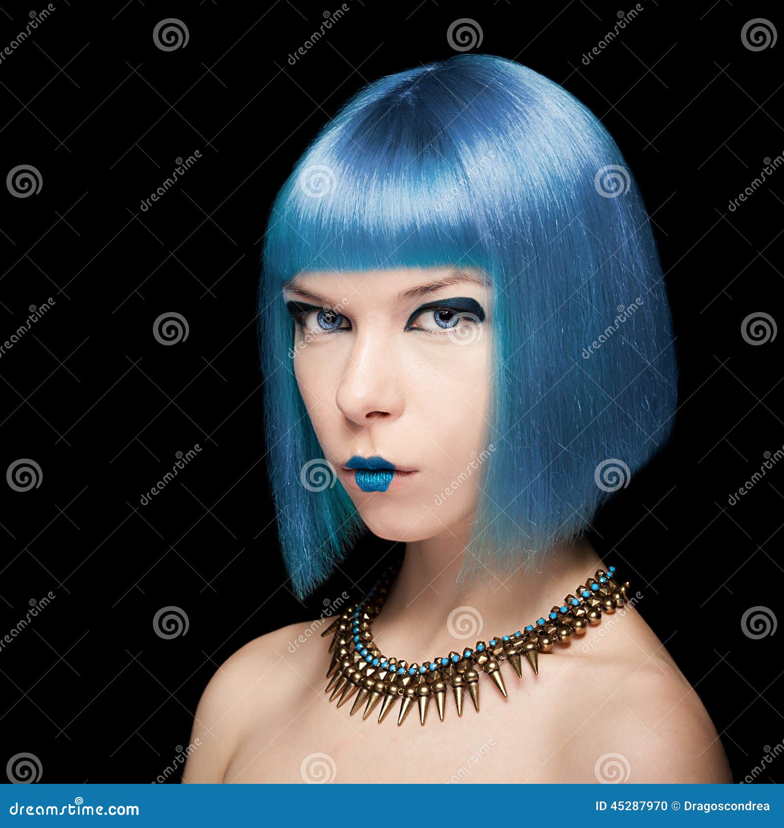 Modelo Do Anime Com Cabelo Azul Foto de Stock - Imagem de olhos