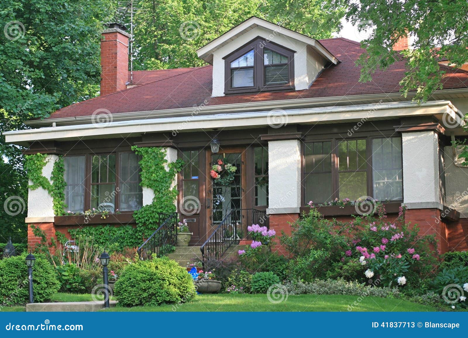 Modern Classic Of New Old House Design Stock Photo Image 41837713