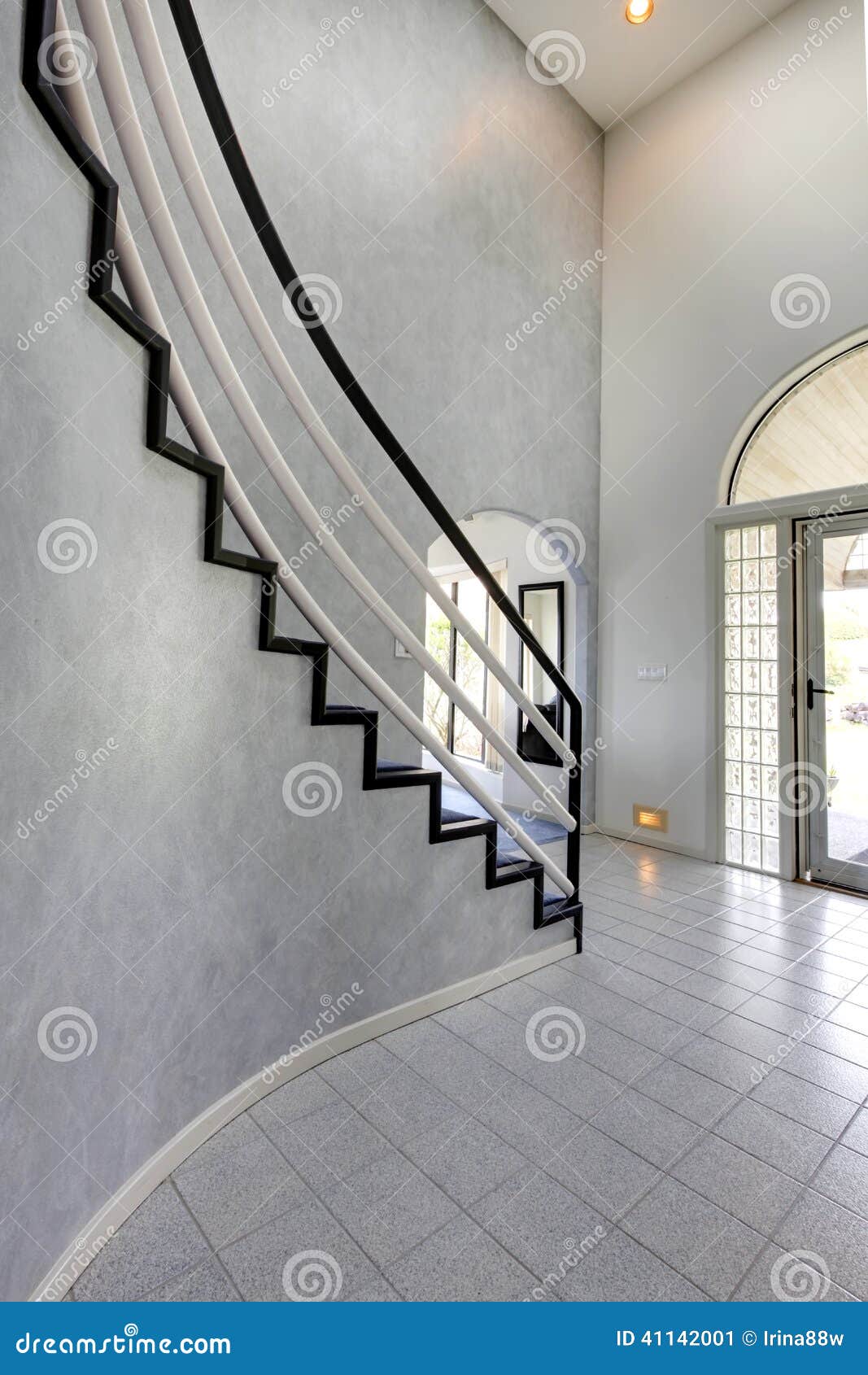 Very steep stairs hi-res stock photography and images - Alamy