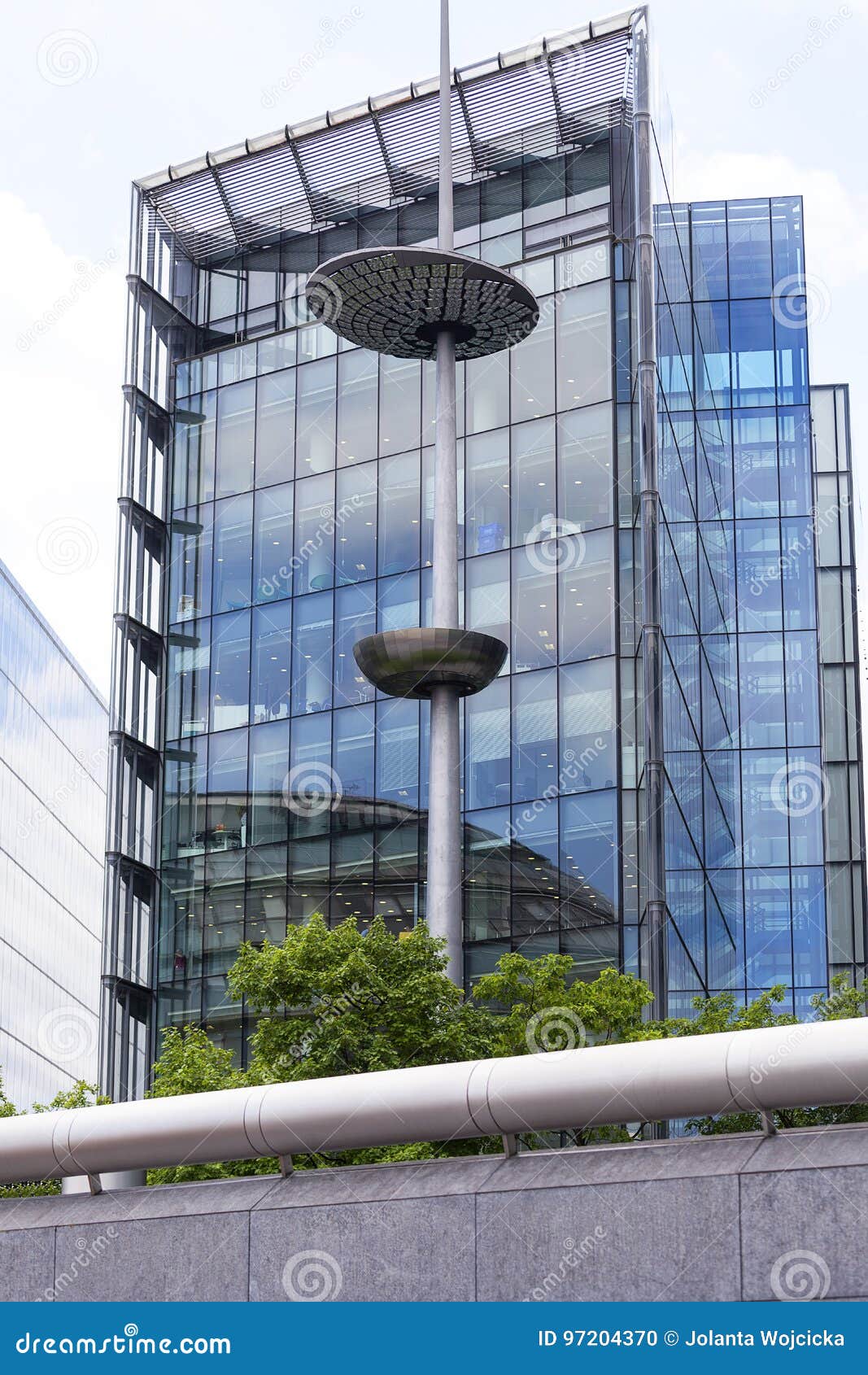 Modern Glazed Office Buildings In London Business Center London