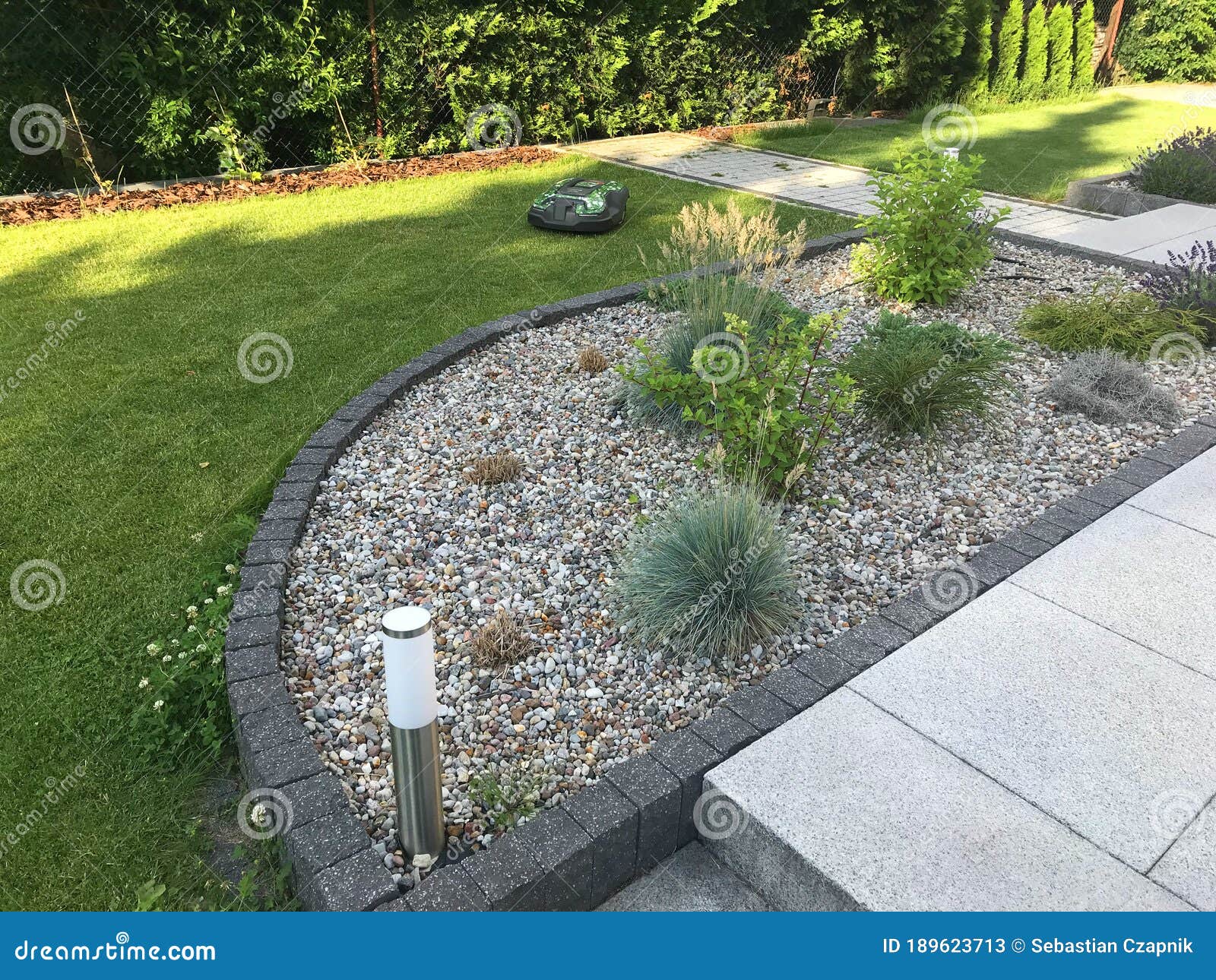 91 992 Garden Design Stone Photos Free Royalty Free Stock Photos From Dreamstime