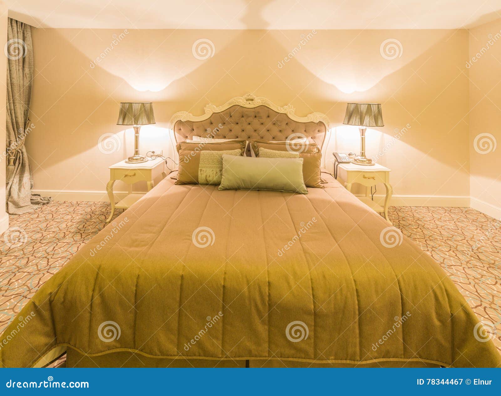 The Modern Hotel Room with Big Bed Stock Image Image of lamp, bedding