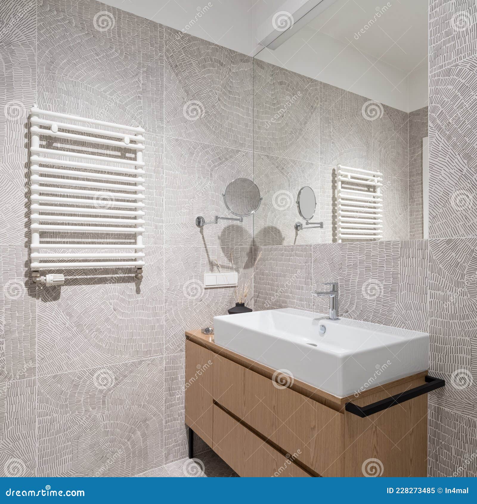 Modern, Patterned Tiles in Small Bathroom Stock Image - Image of  architecture, detail: 228273485