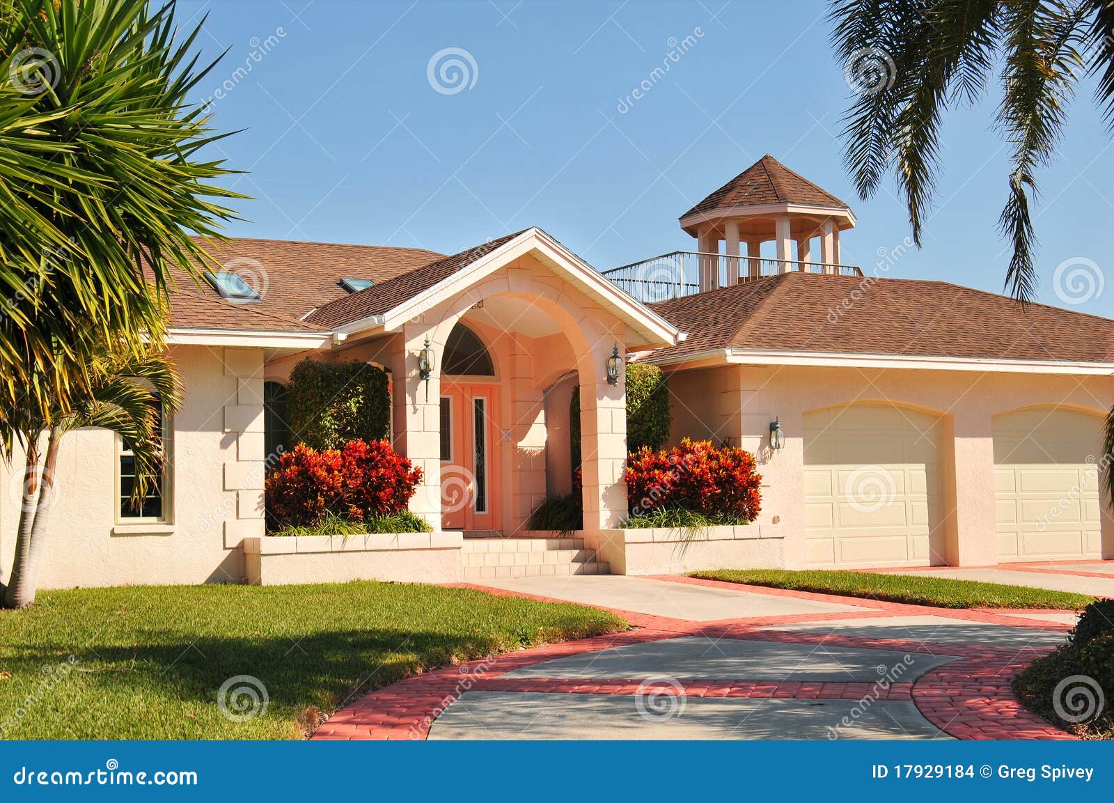 Modern Ranch Style Home with Gazebo Stock Photo - Image of garage, house:  17929184