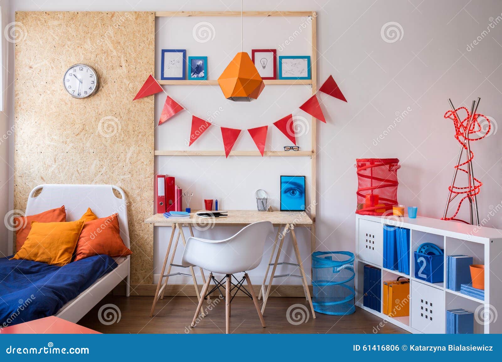 60 758 Room Teenager Photos Free Royalty Free Stock Photos From Dreamstime