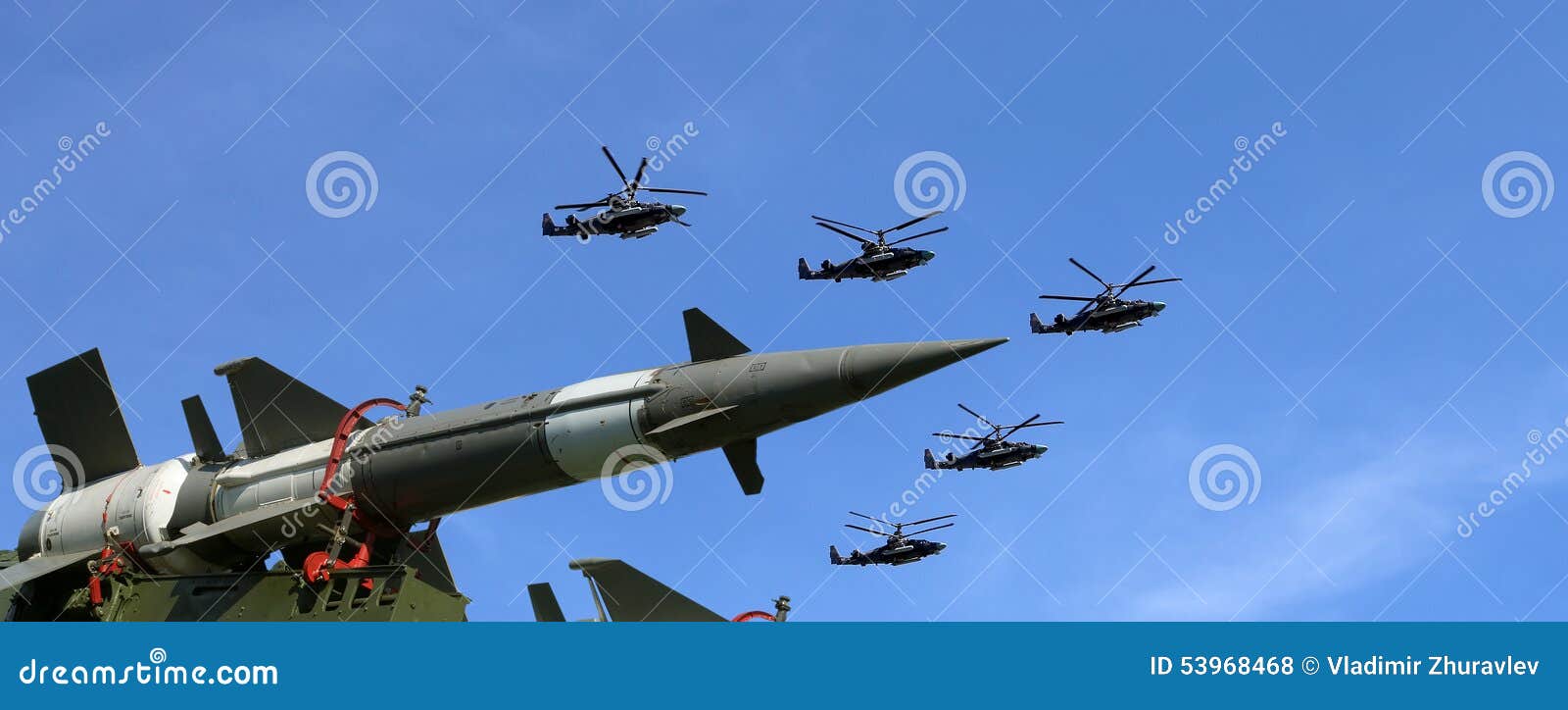 modern russian anti-aircraft missiles and military aircrafts