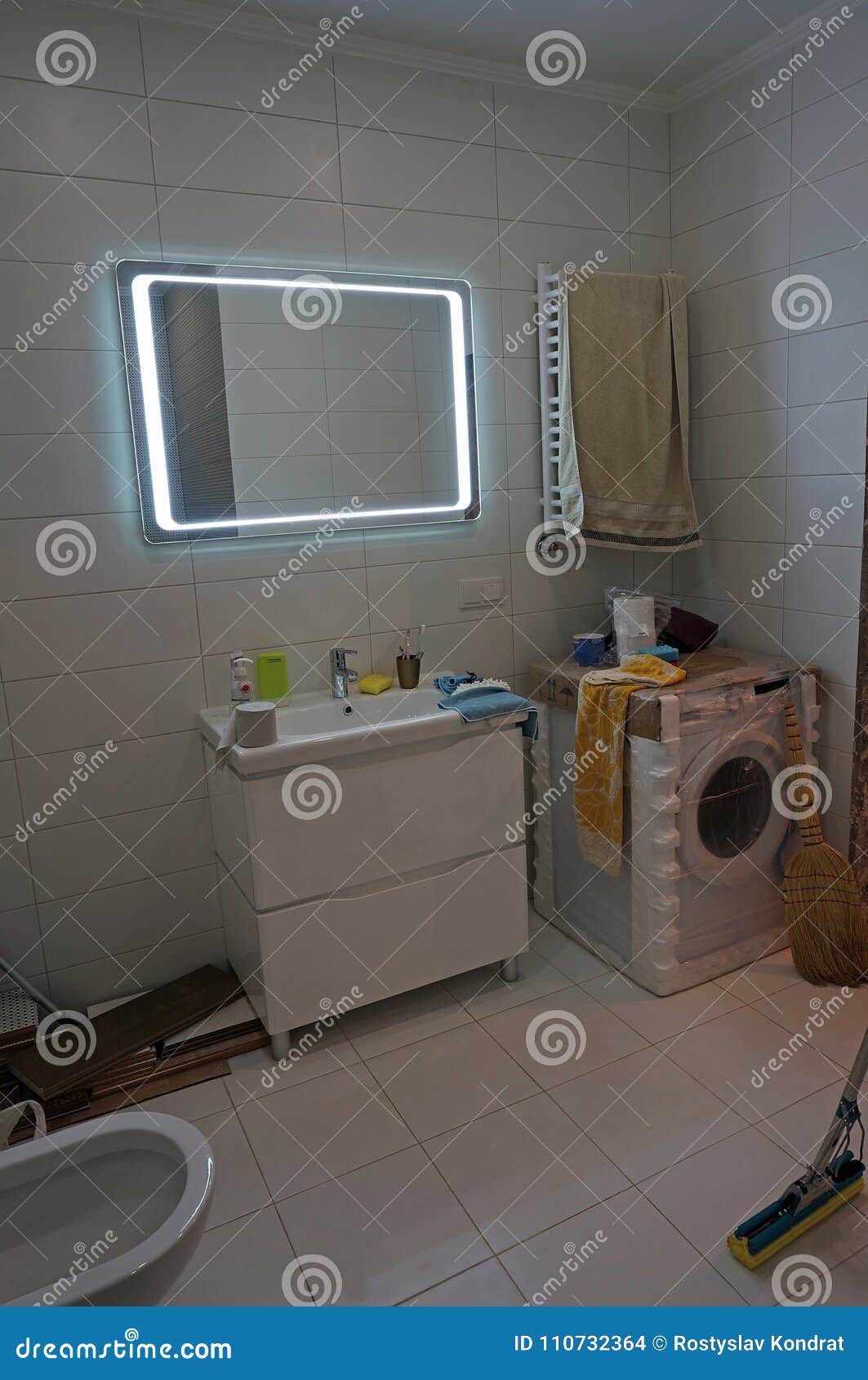 Modern toilet stock photo. Image of home, process, finishing 110732364