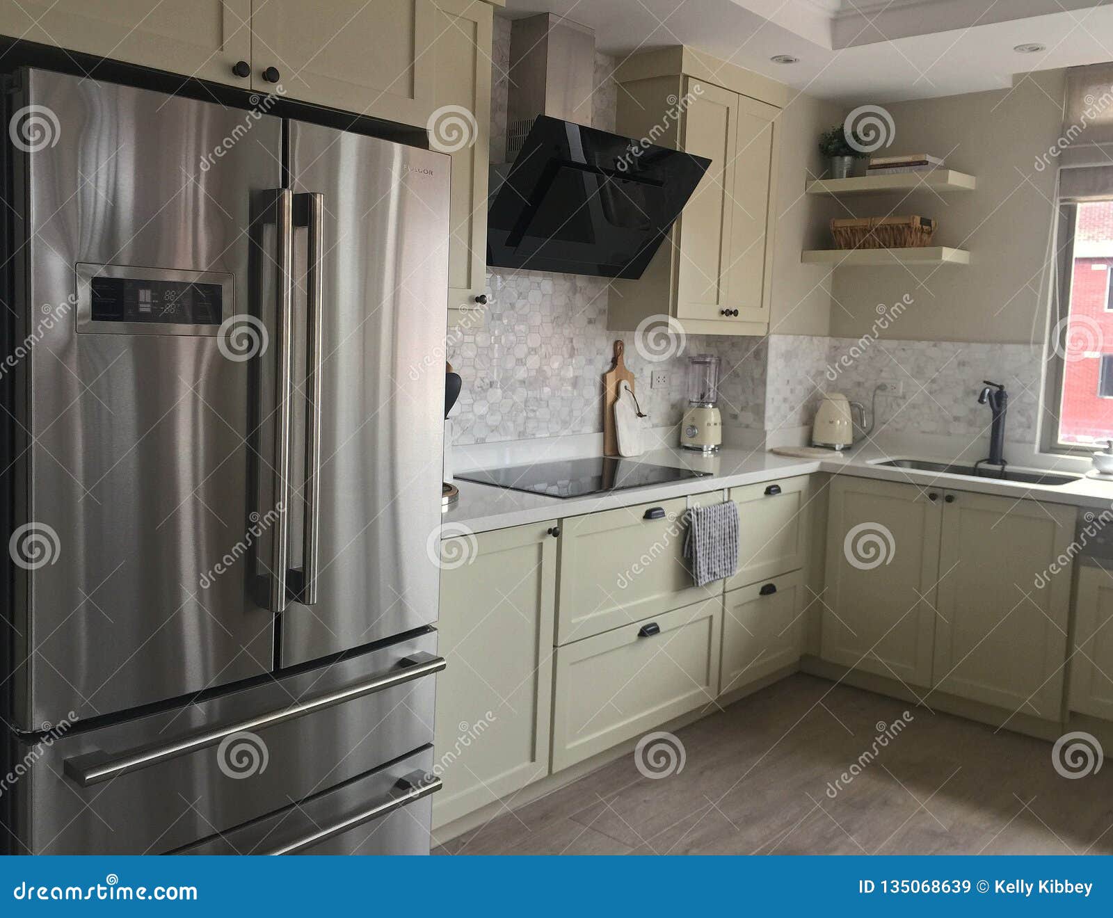 Modern White Kitchen With Marble Backsplash Stock Image Image Of