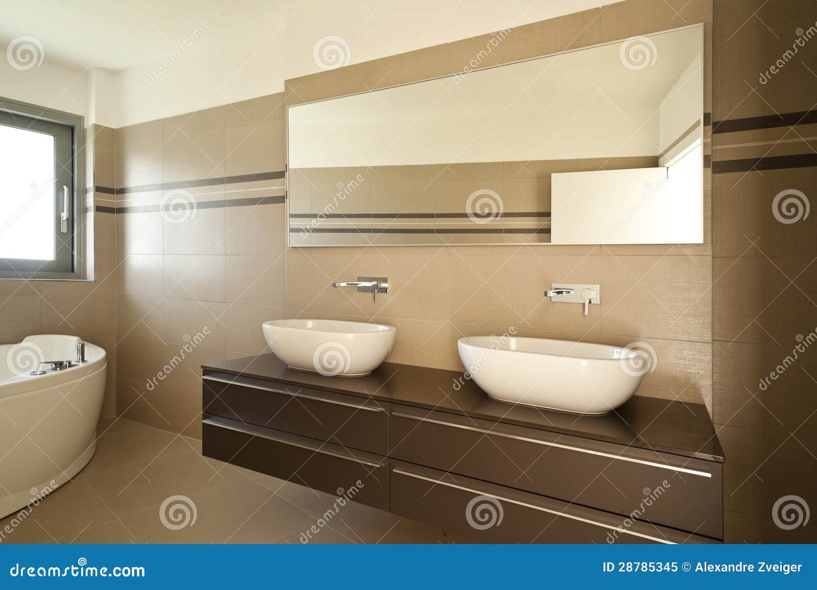 Modernes Badezimmer stockbild. Bild von badezimmer, modernes - 28785345
