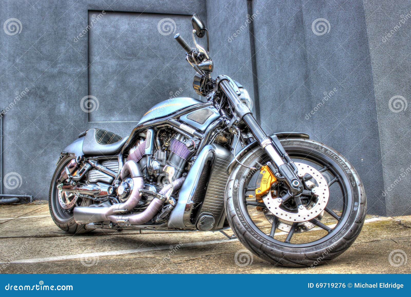 Modernes Harley Davidson Motorrad Redaktionelles Foto Bild Von Bildschirmanzeige Modern 69719276