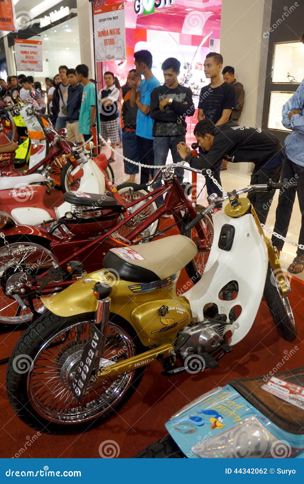 Modification motorbike editorial photography. Image of solo - 44342062