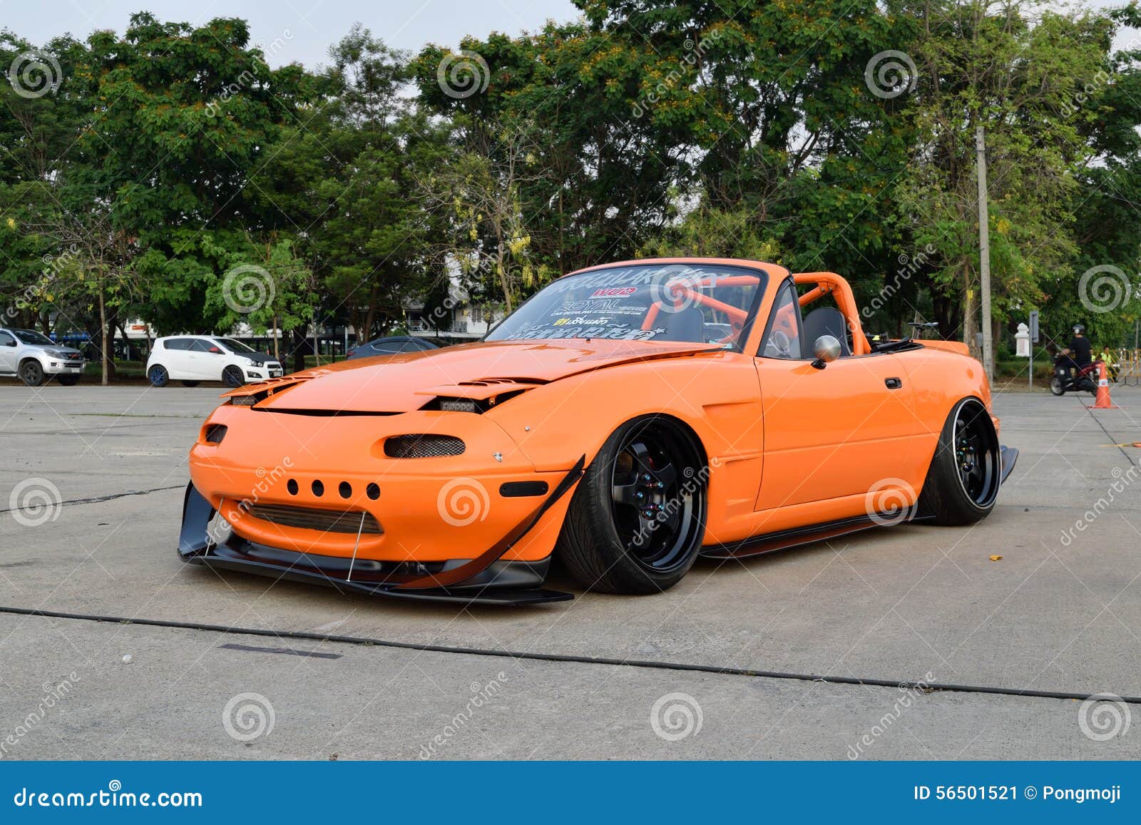 Modifications Car Show at the 4th Anniversary of Flushstyle Thai