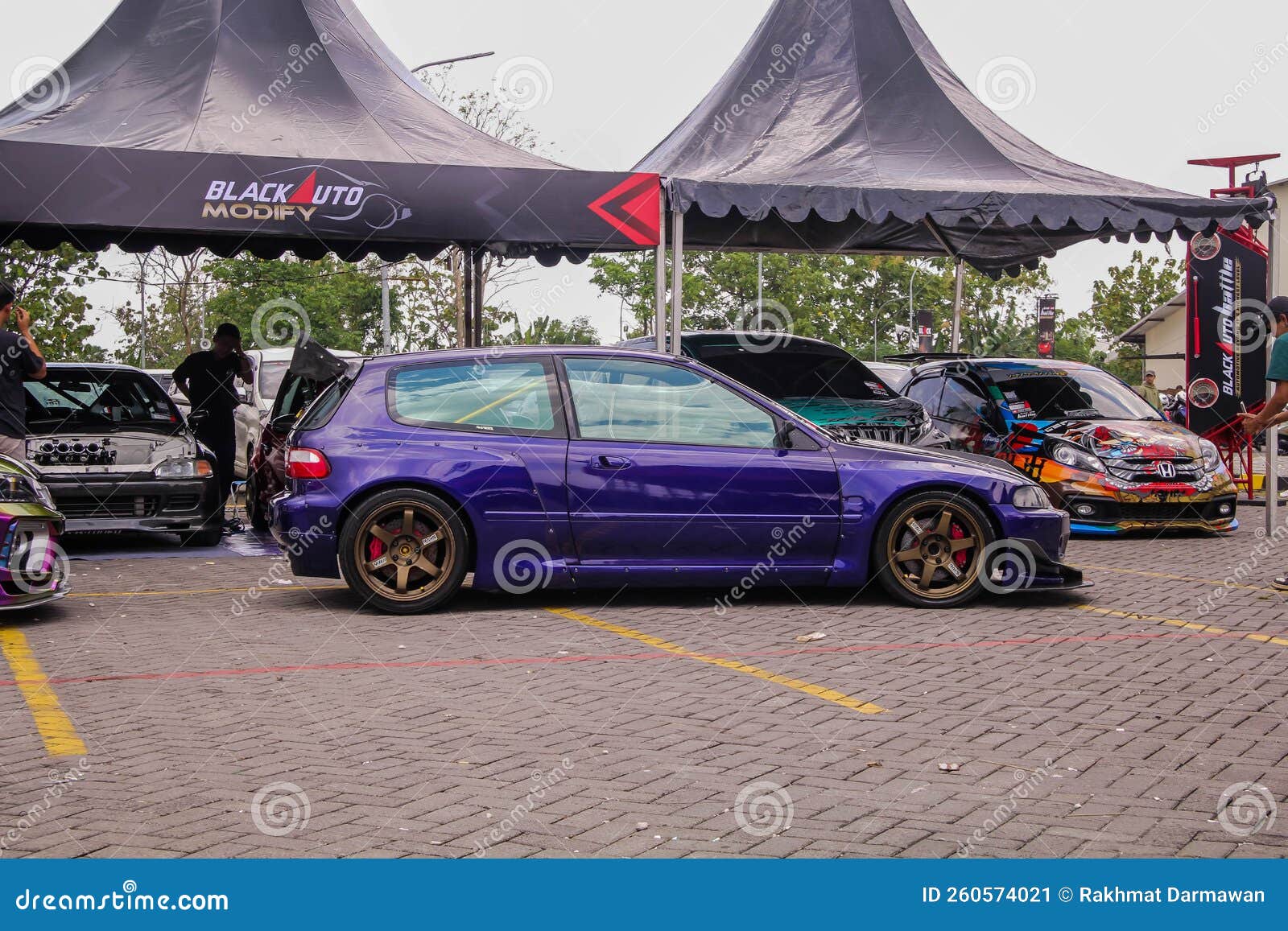 Modified Honda Civic EG6 Hatchback with Wide Bodykit in Car Show
