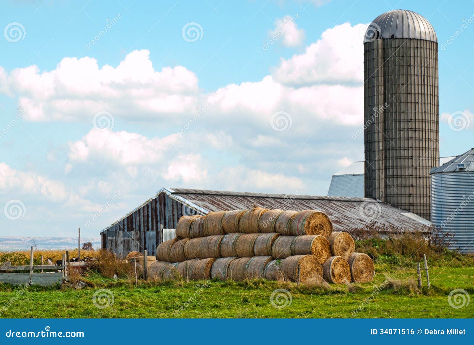 Mohawk valley farm stock photo. Image of farm, valley 34071516