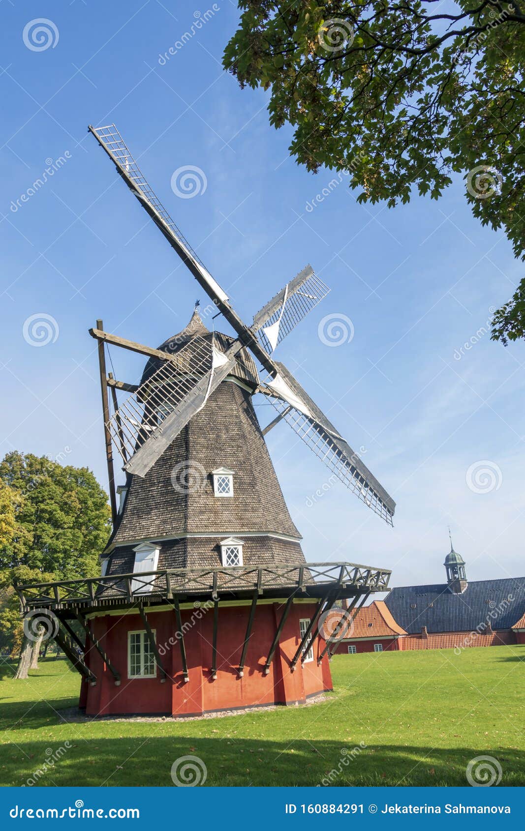 Moinho De Vento Em Kastellet, Copenhaga, Dinamarca Imagem de Stock