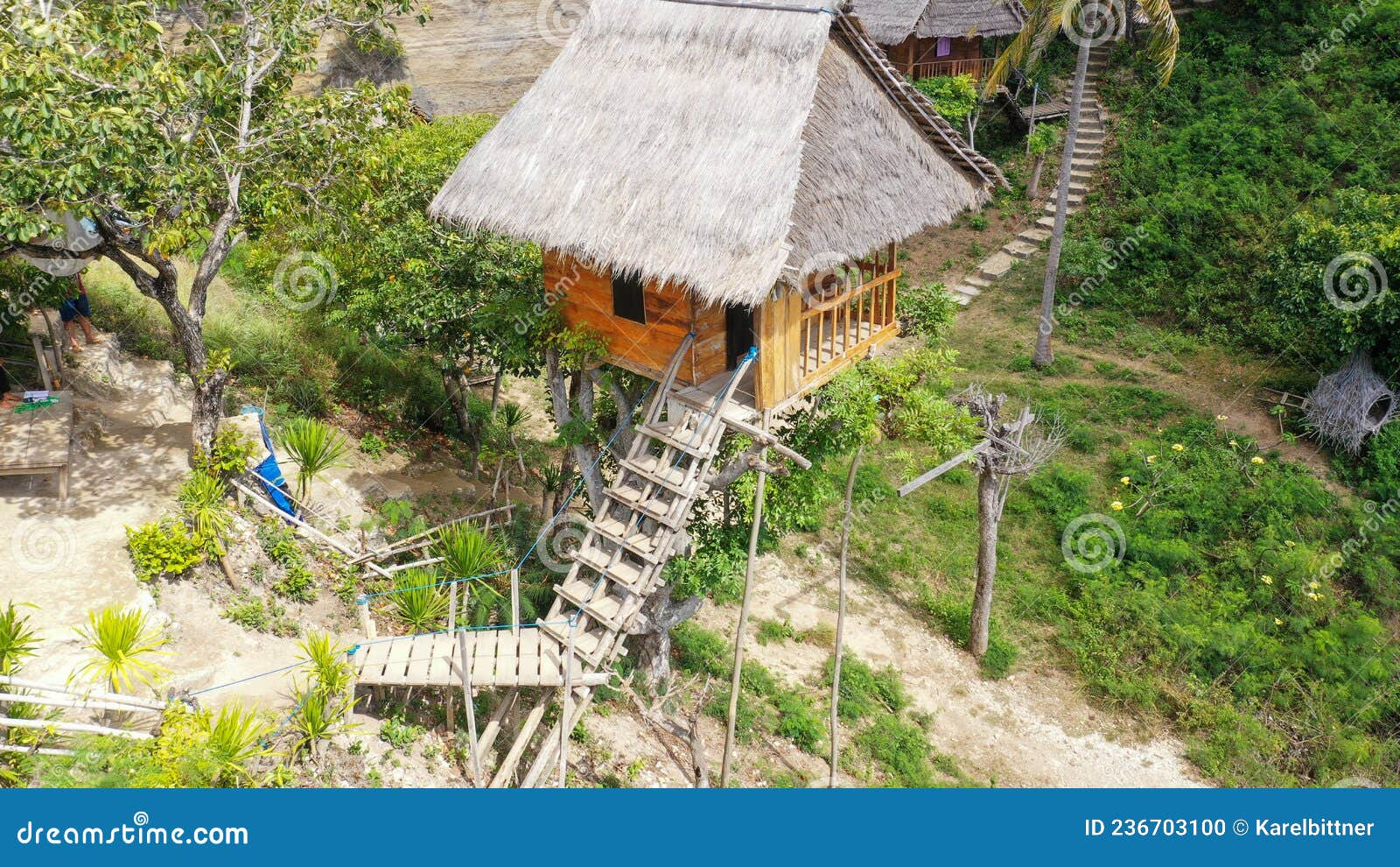 The Molenteng Tree House or Rumah Pohon in the Beautiful Coast of Nusa