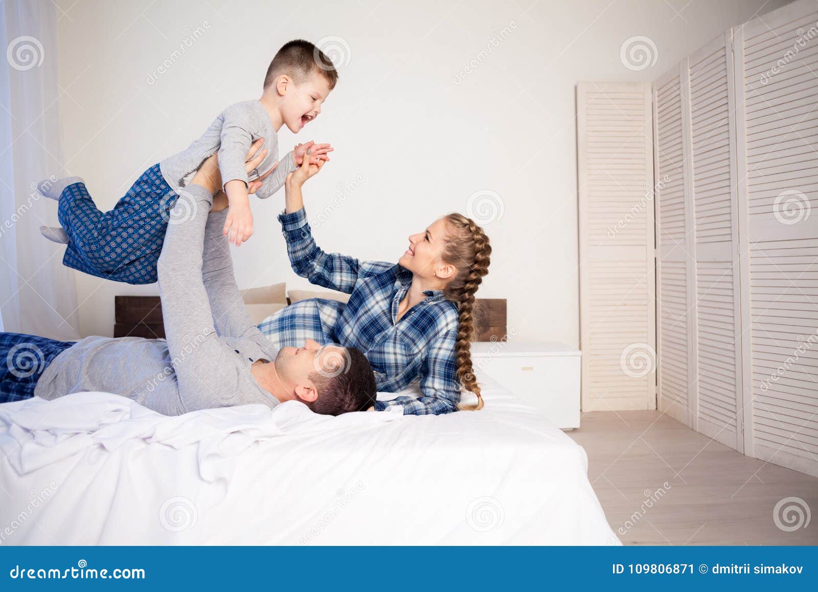 Mom Dad Son in the Morning in Bed Stock Image Image of childhood