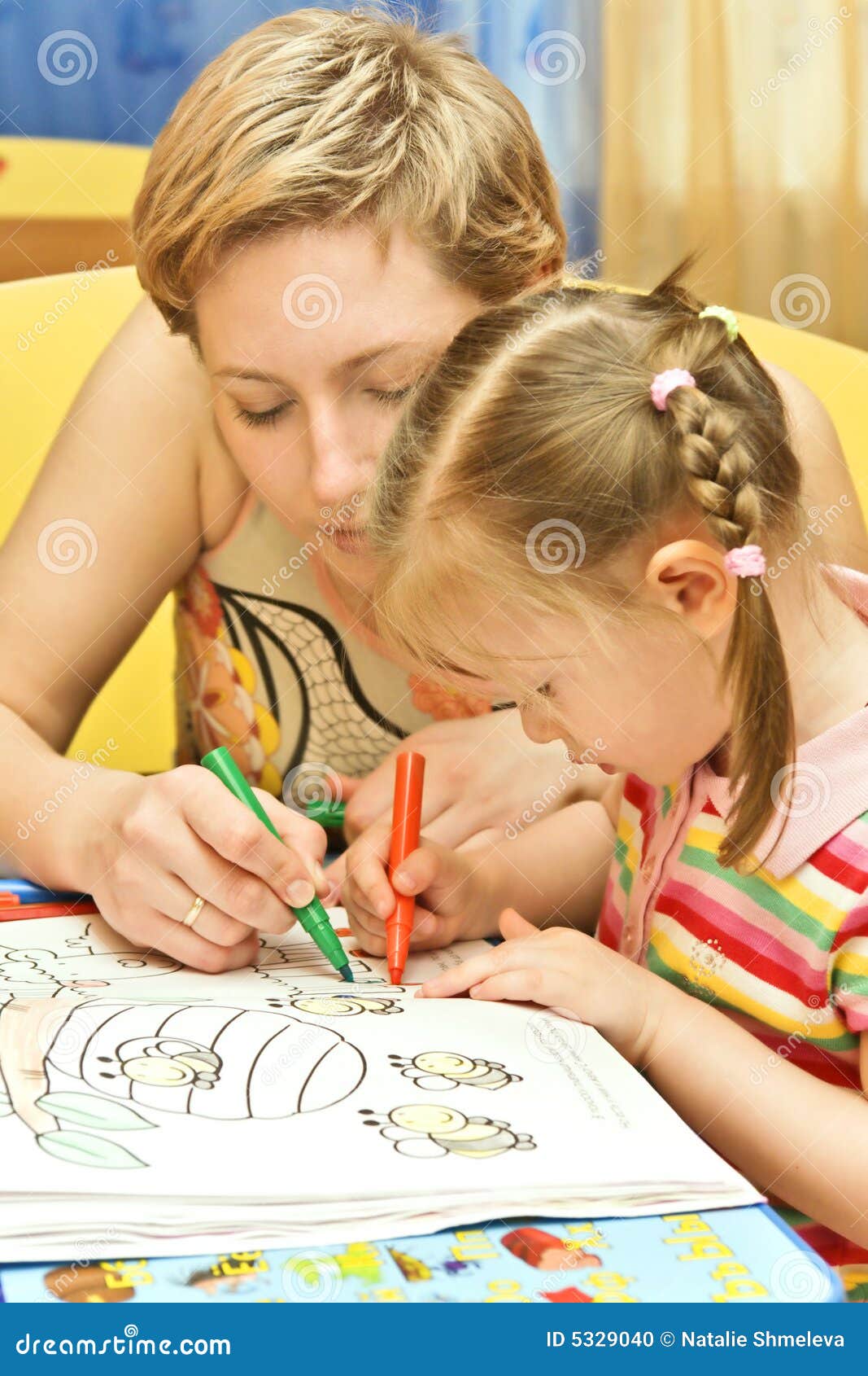 Mom and daughter painting stock photo. Image of kindergarten 5329040