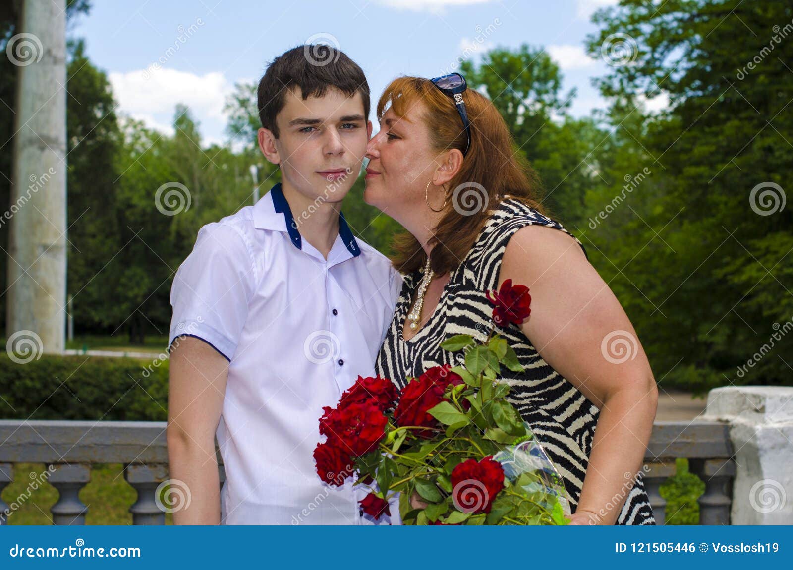 Mom Intends To Kiss interracial hq nude image Mom Intends To Kiss picture