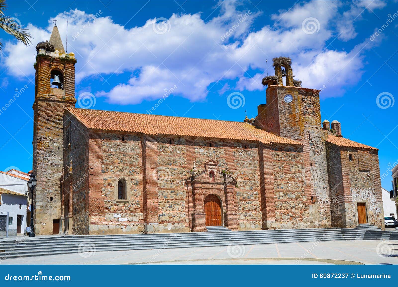 monasterio church san pedro apostol spain