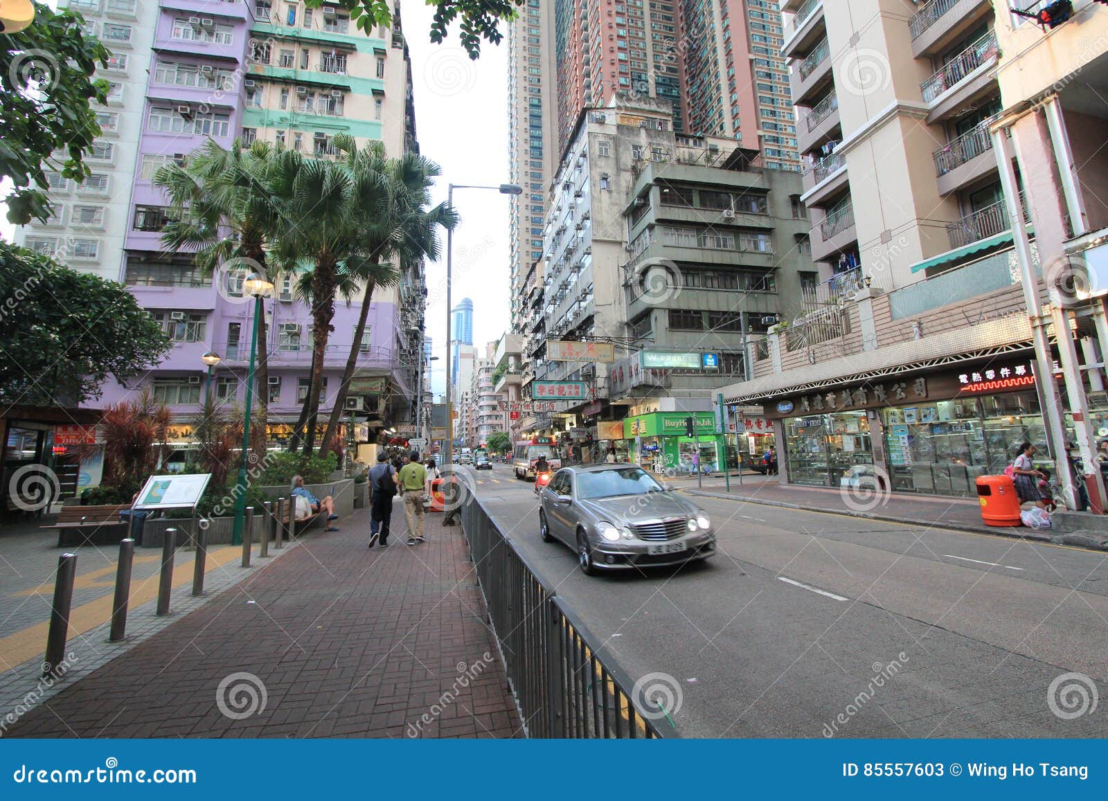 Mong Kok Street View in Hong Kong Editorial Stock Photo - Image of