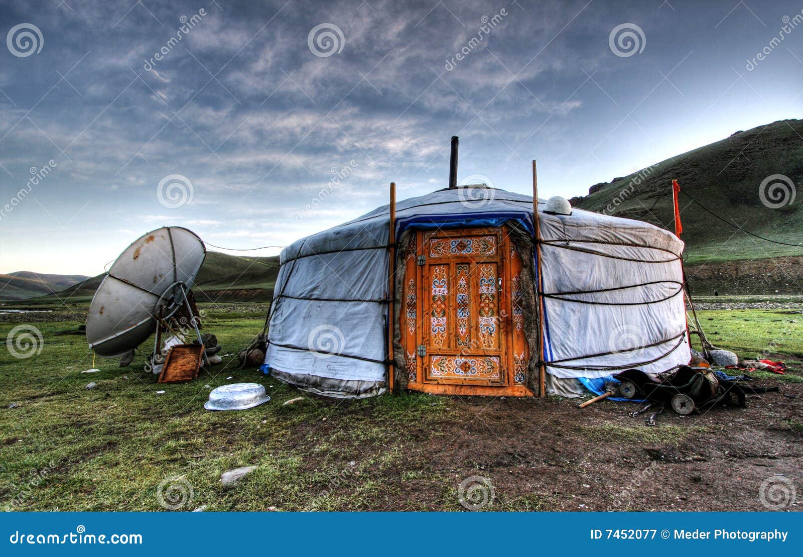 mongolian dwelling