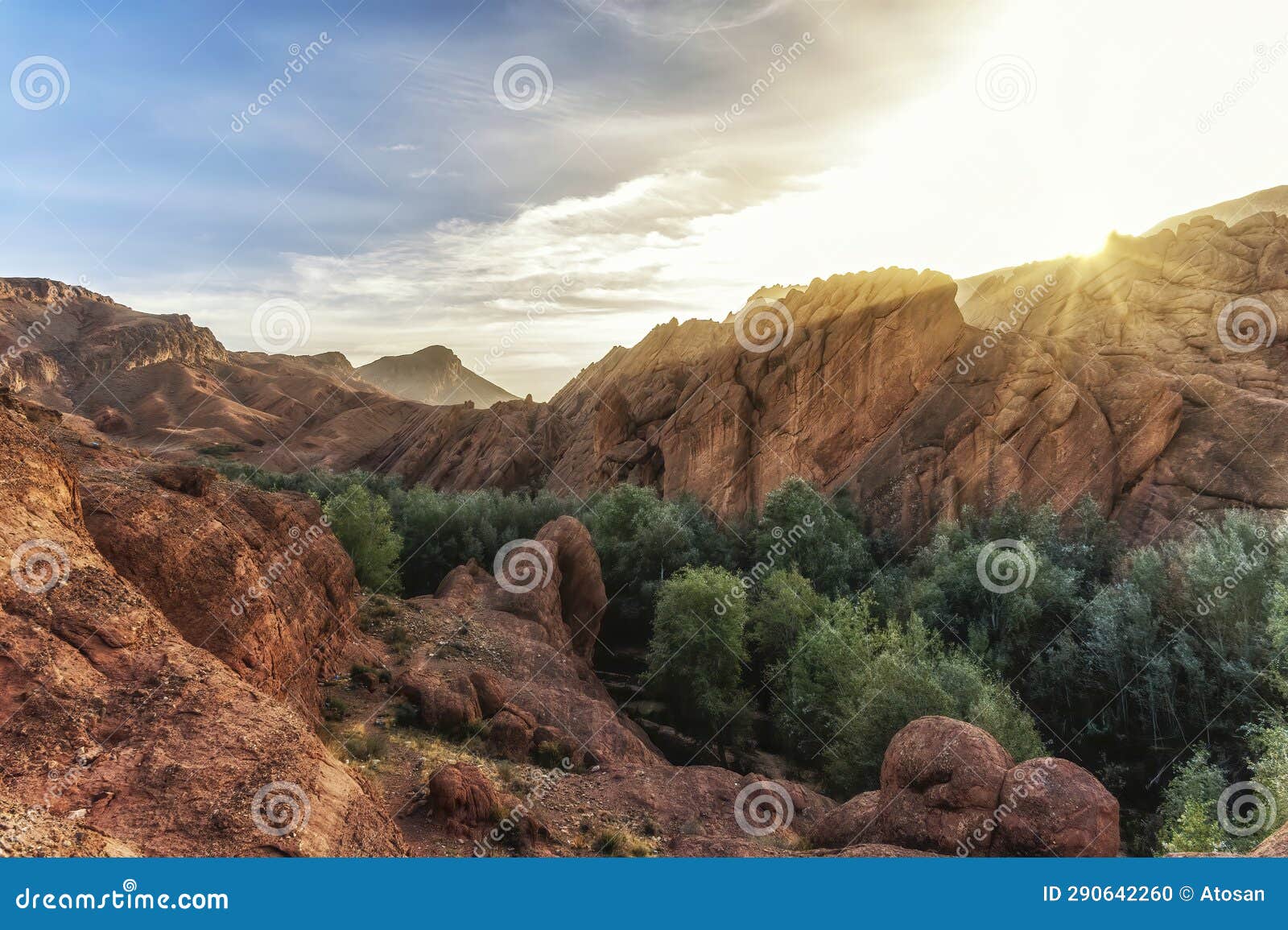 the monkey's fingers (doigts de singes), rock formations, high atlas mountains, morocco