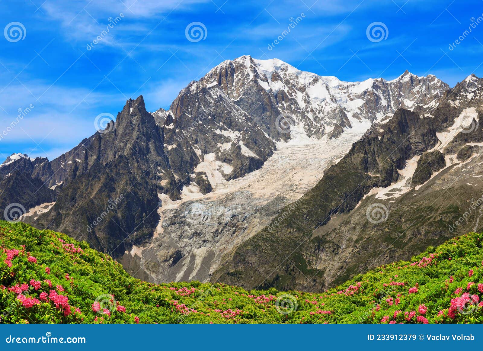 mont blanc  monte bianco , aosta valley, italy.