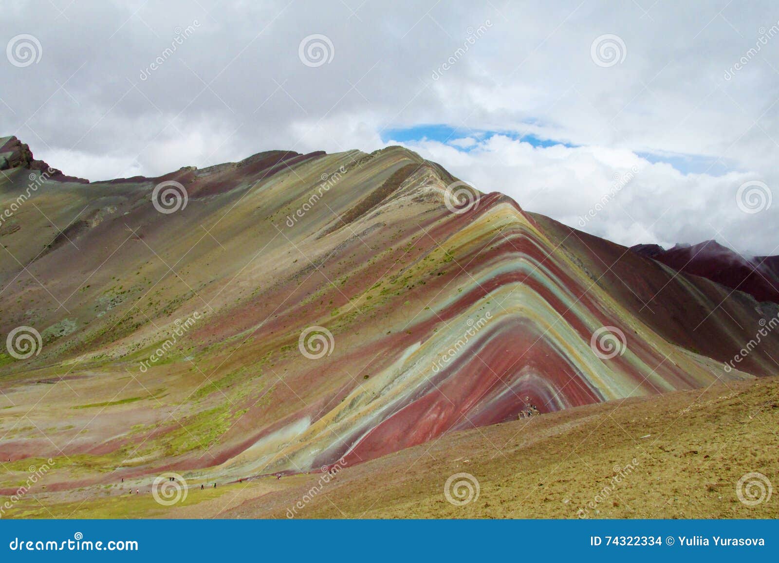 montana de siete colores near cuzco