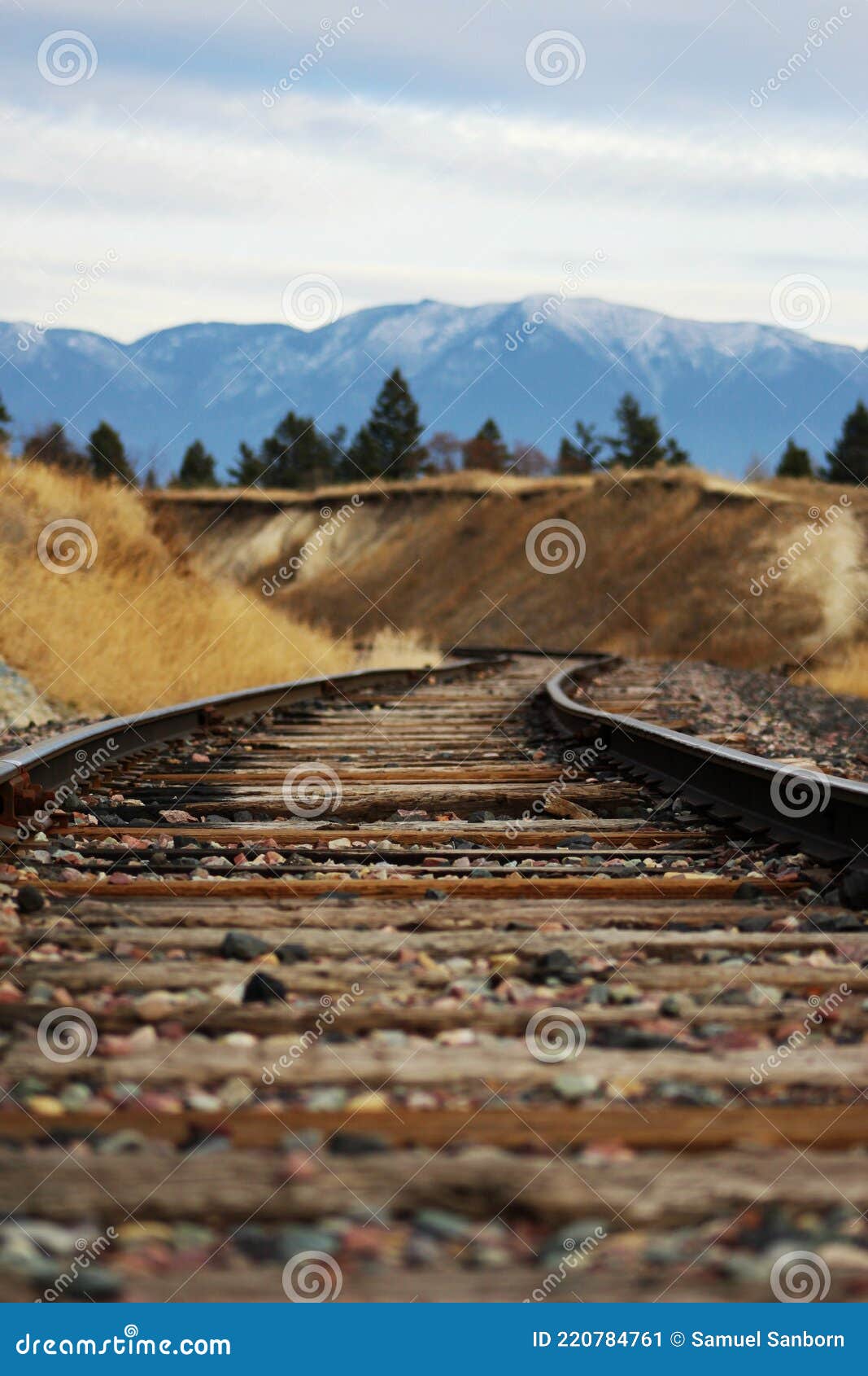montana train tracks