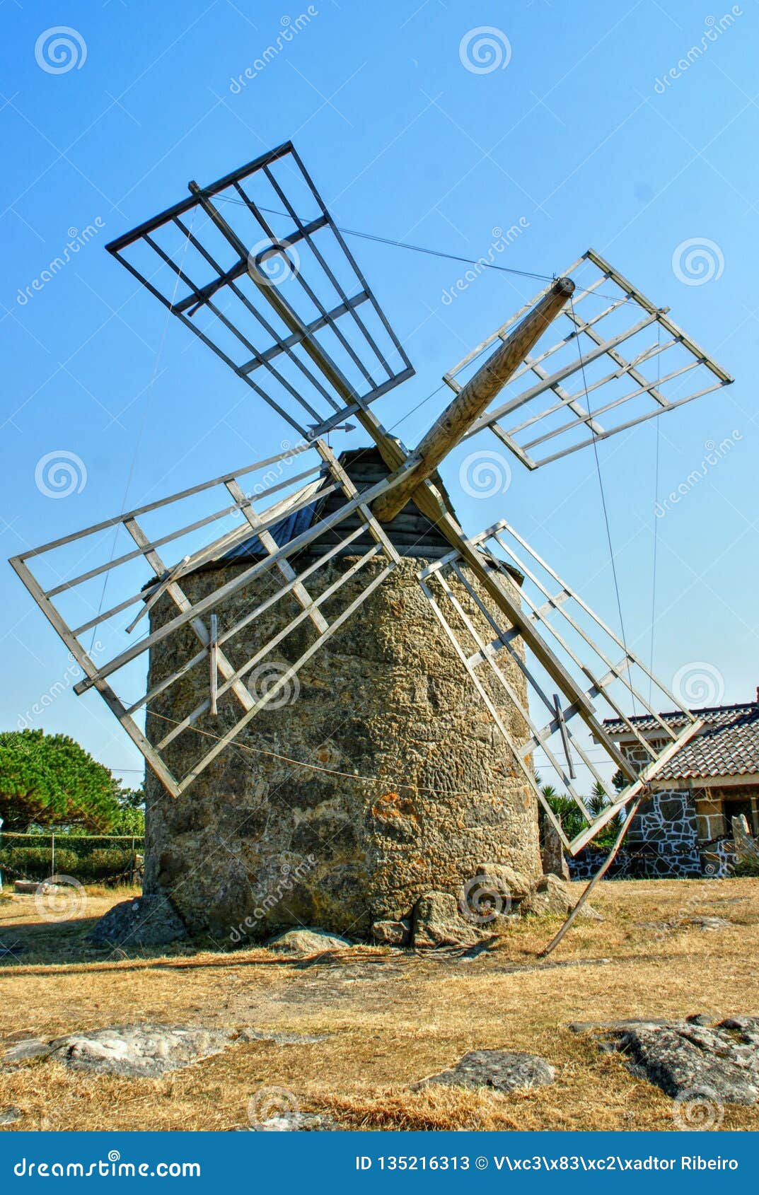 montedor windmill in viana do castelo